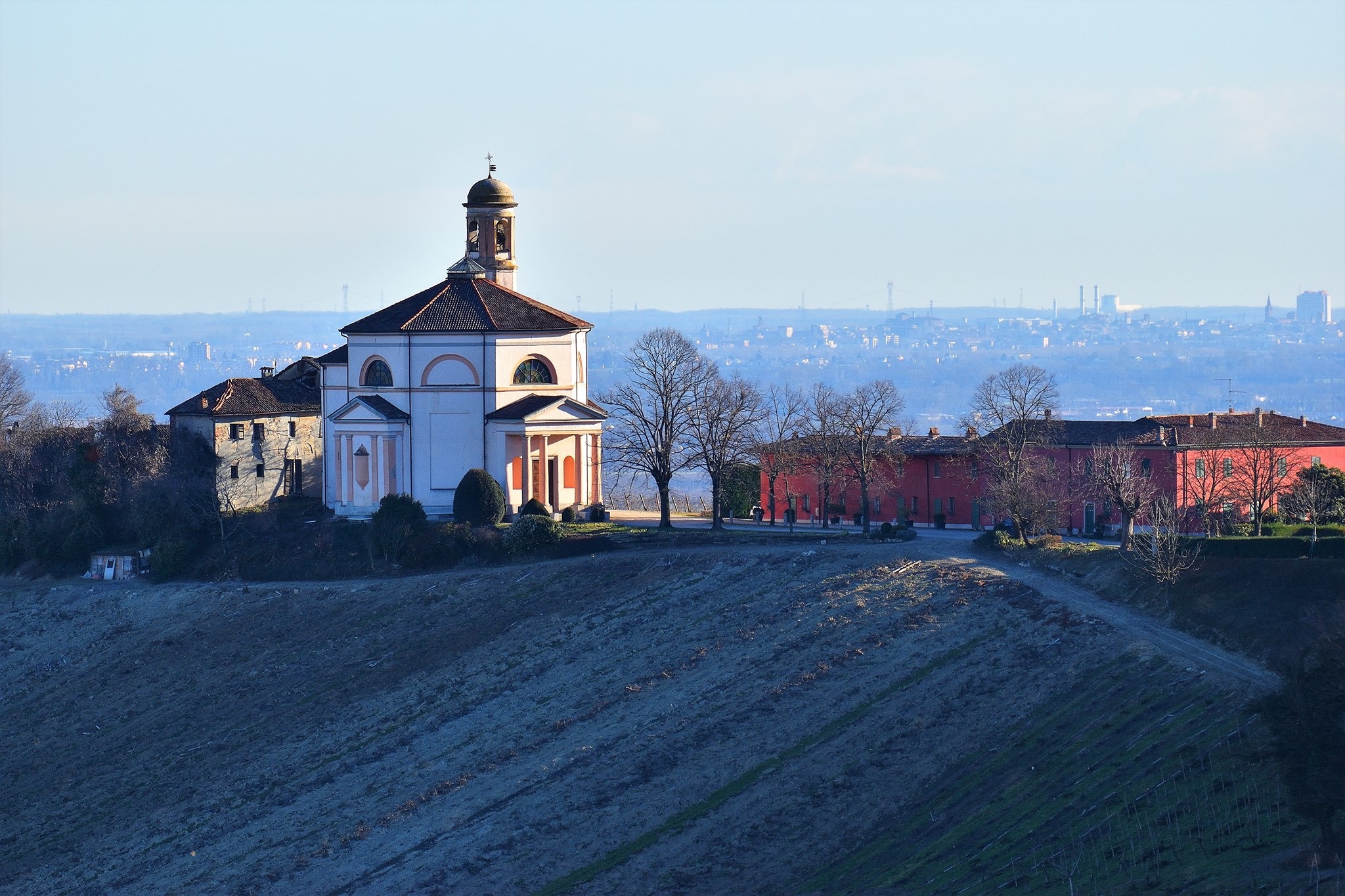 Chiesetta di luzzano