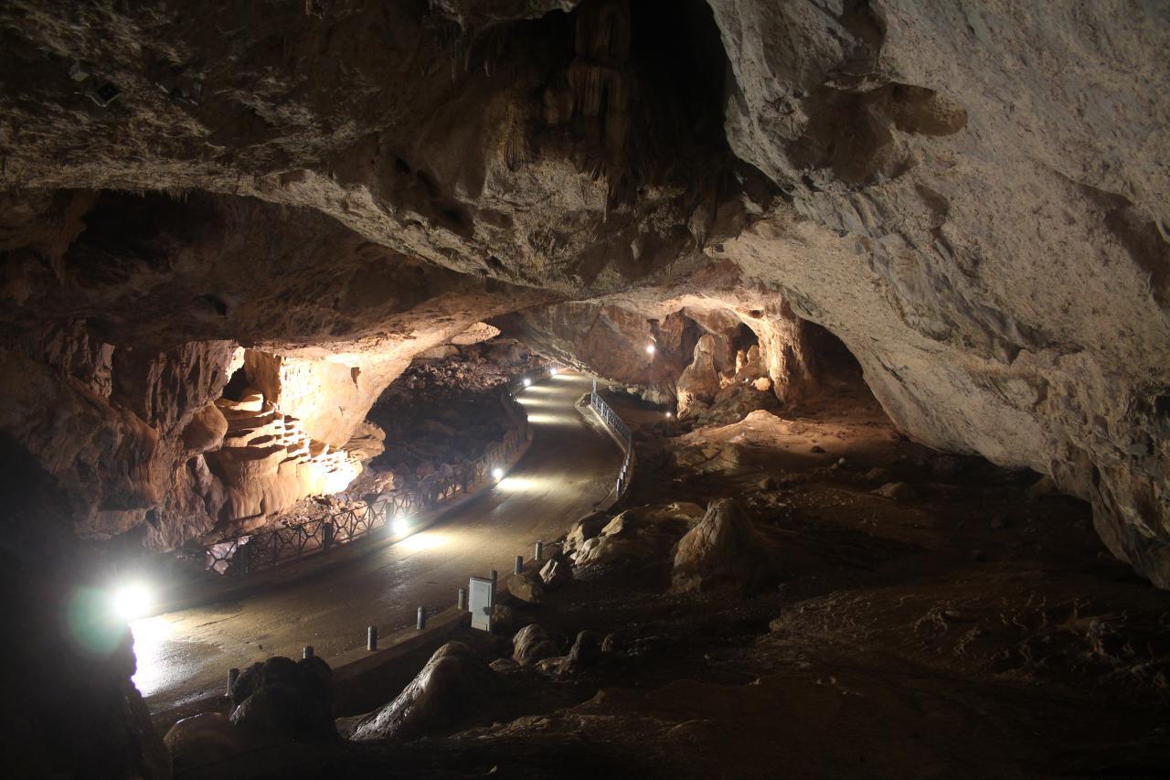 Grotte San Giovanni
