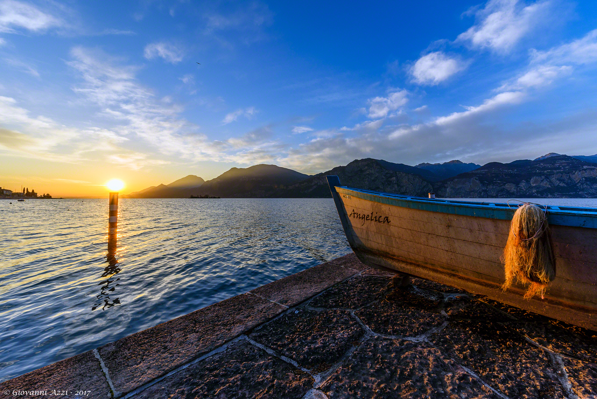 Angelica al tramonto