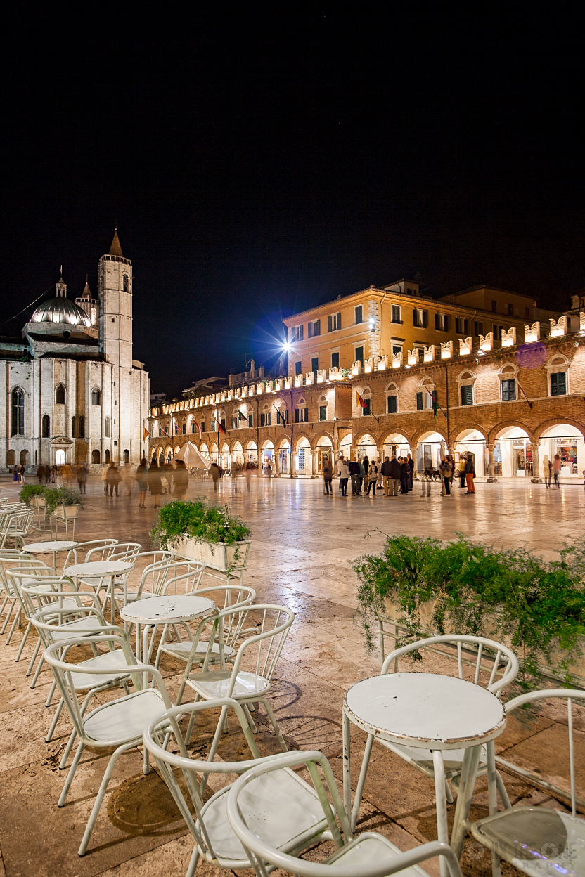 Ascoli Piceno - Piazza del popolo 04