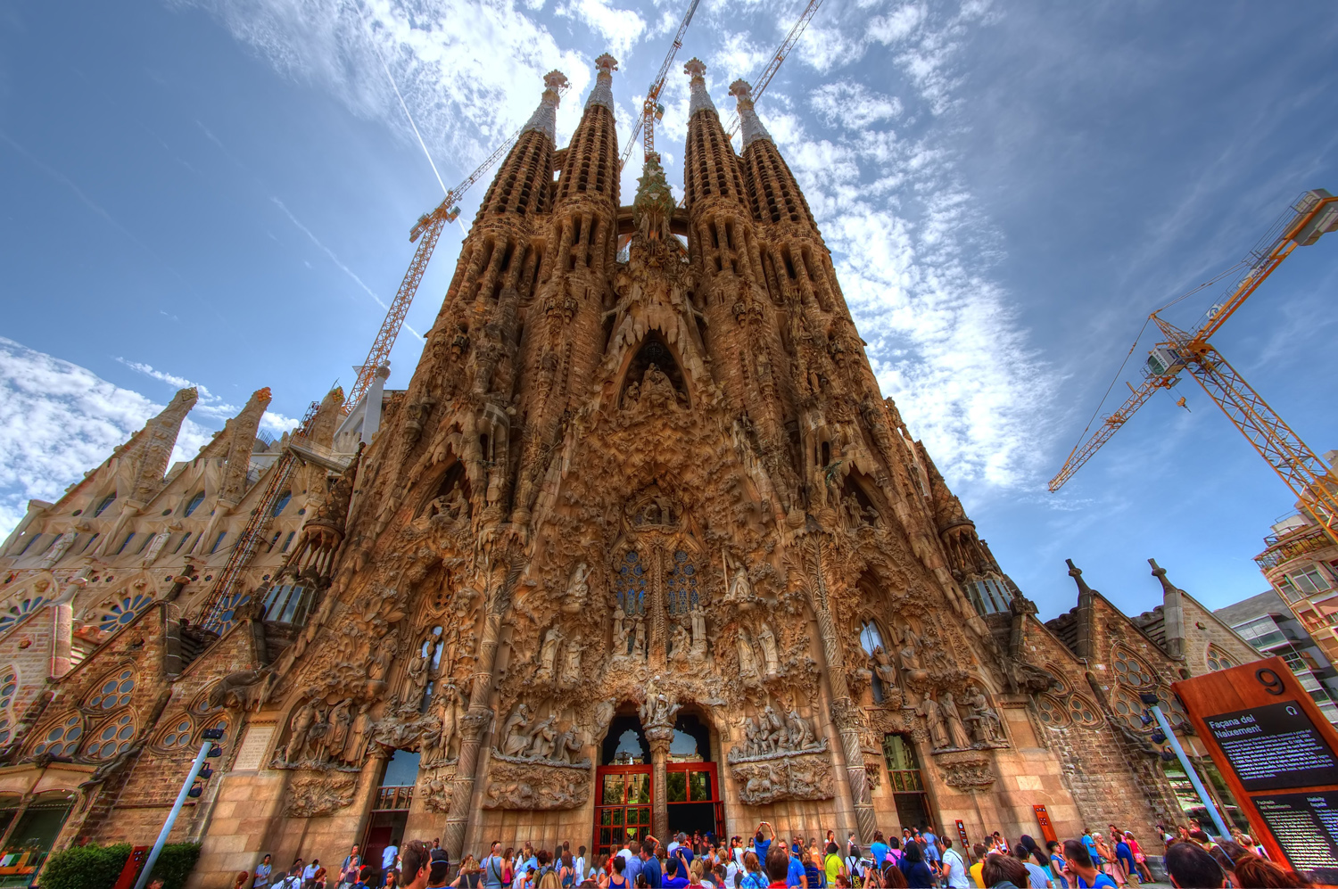 Sagrada familia - facciata della natività