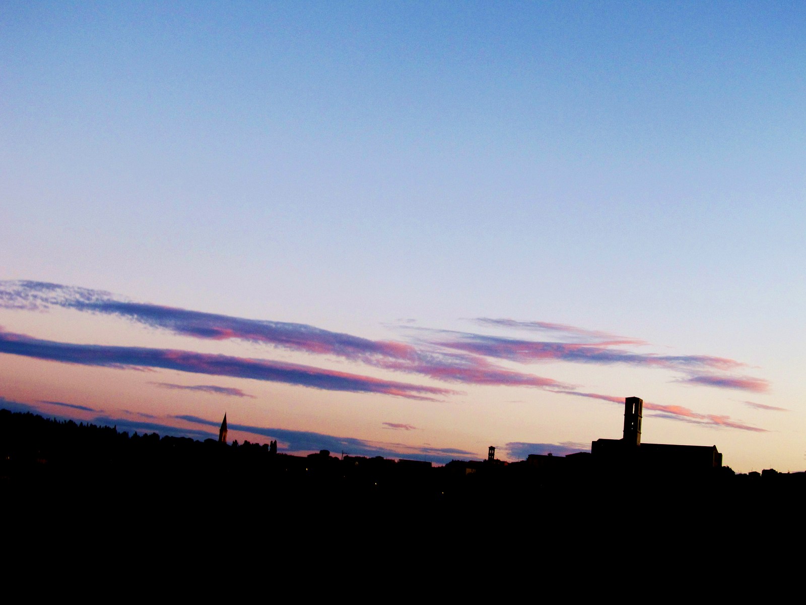 tramonto   su  perugia