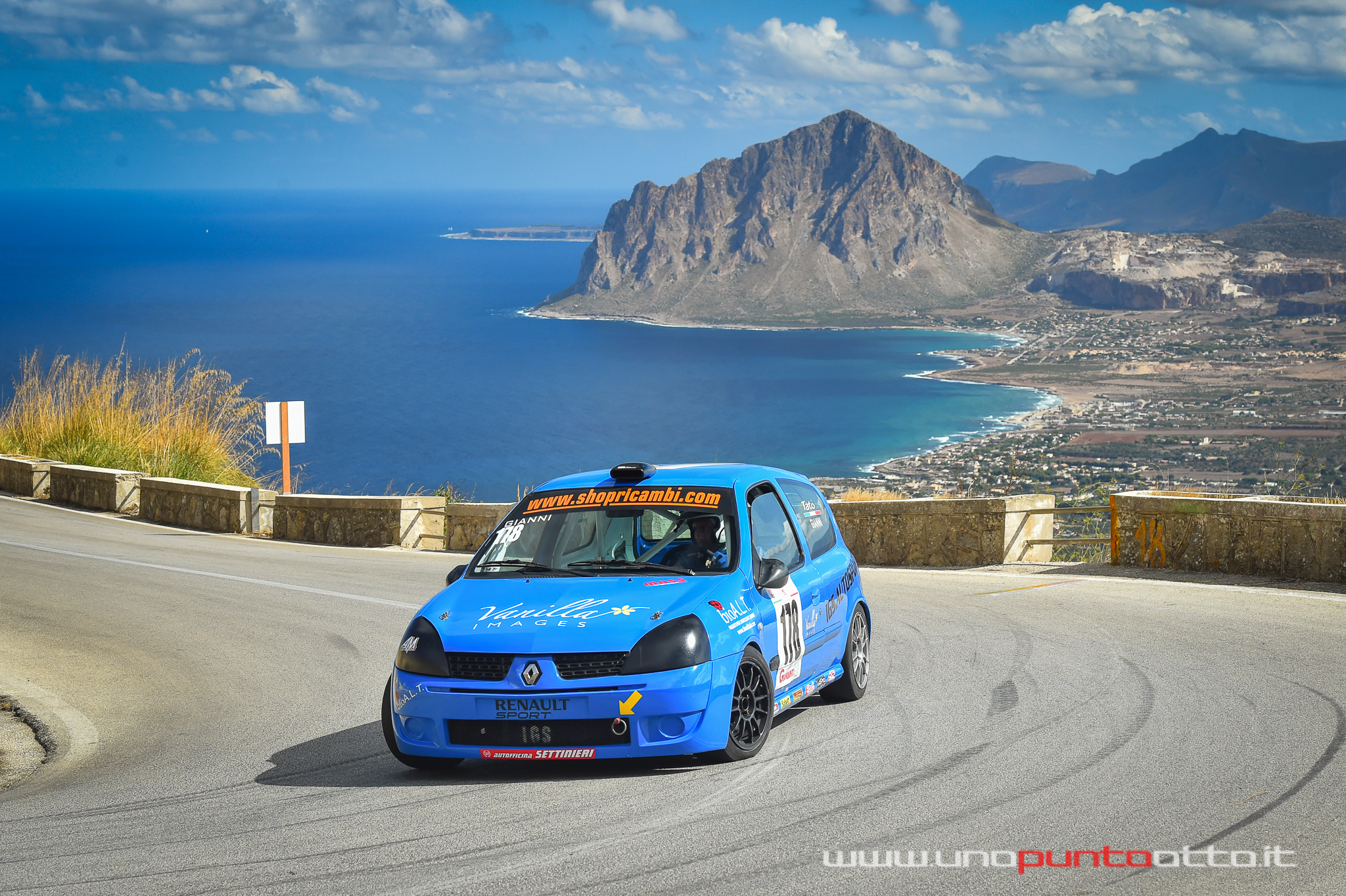 Engines and sea - Monte Erice