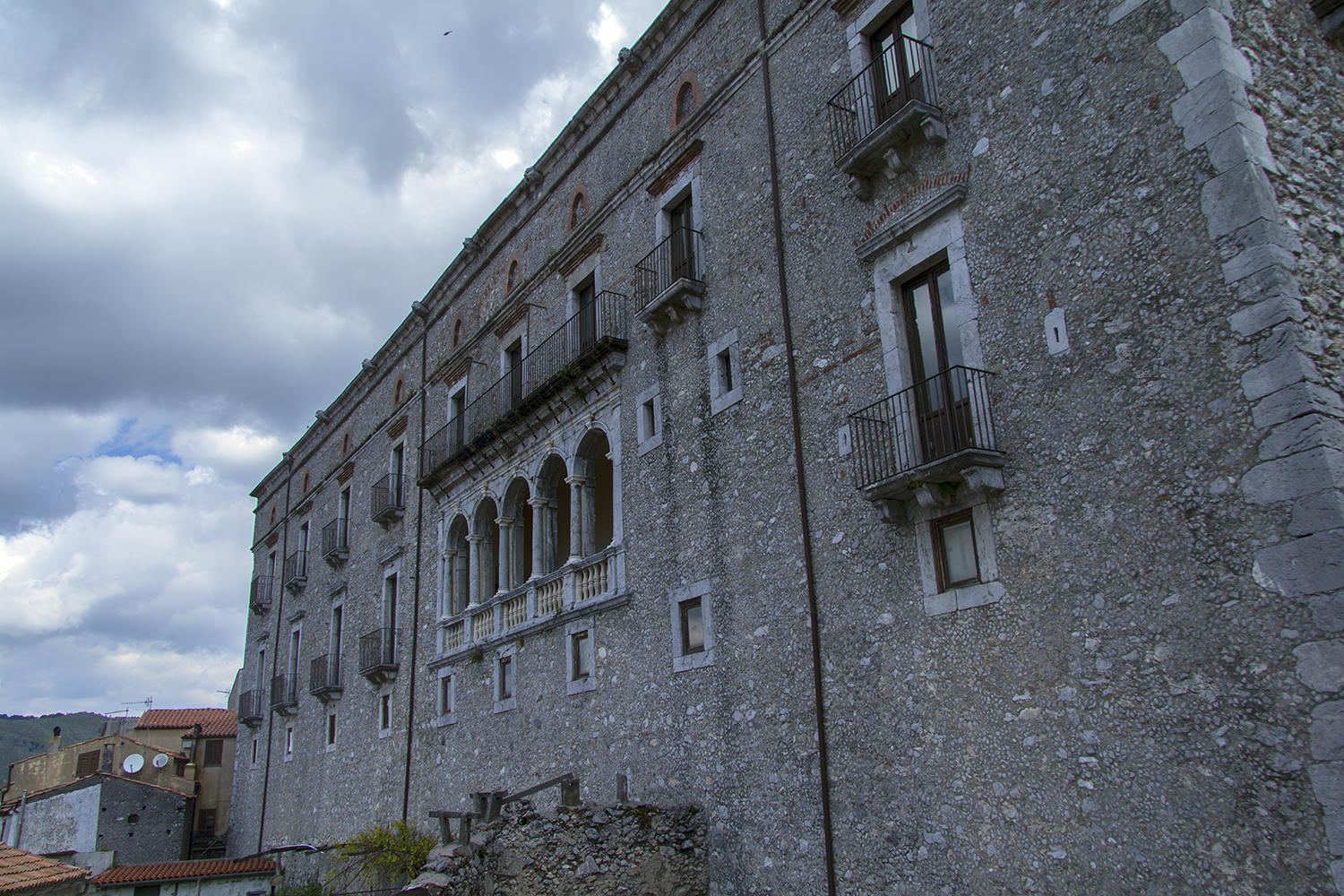 ducal palace Ajeta (cs)