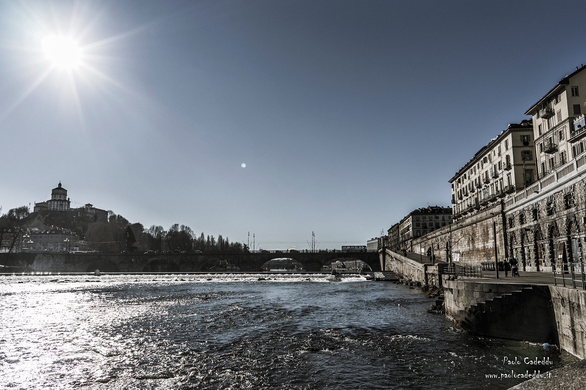 Torino, Monte dei Cappuccini visto dai Murazzi