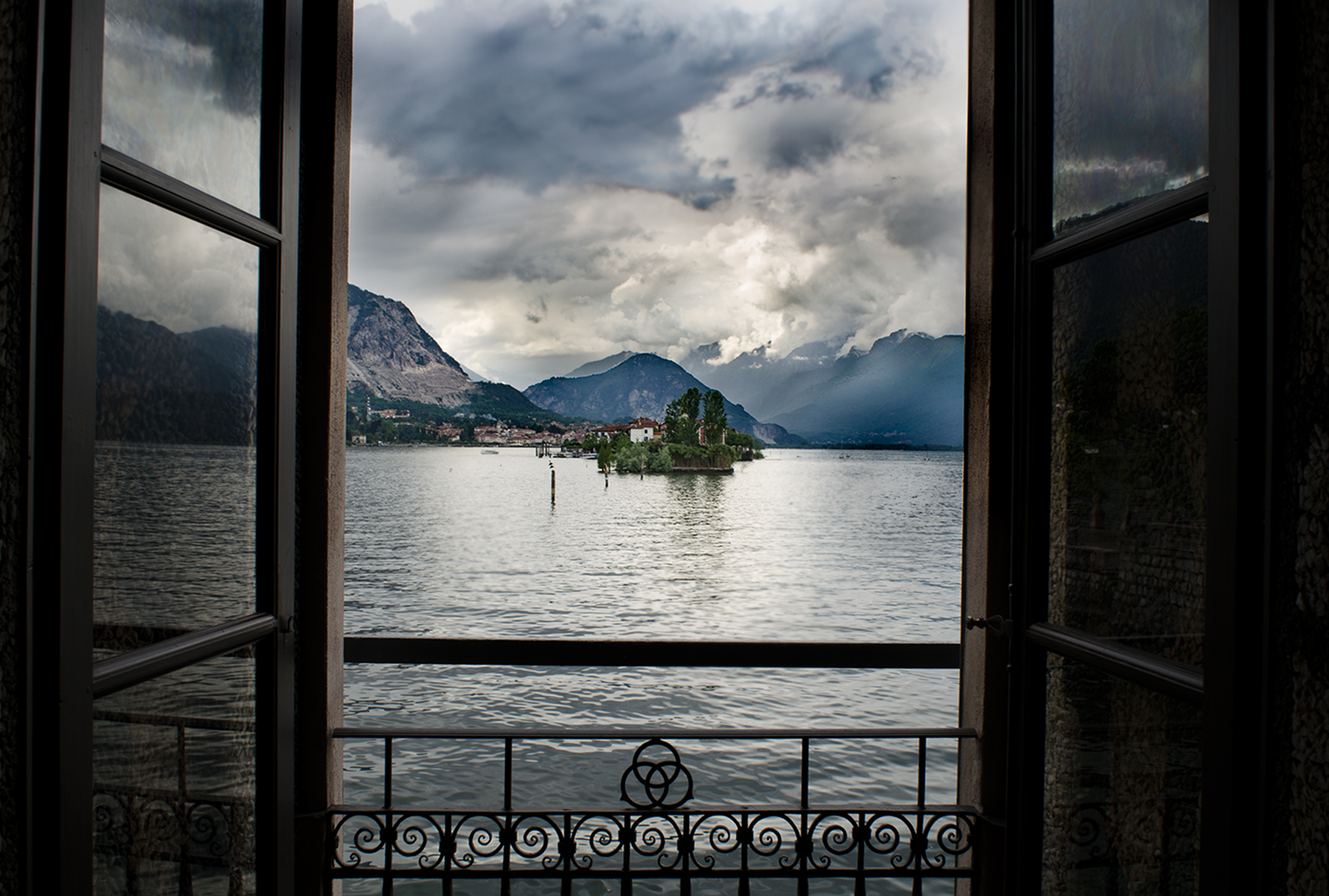 the prelude to the storm