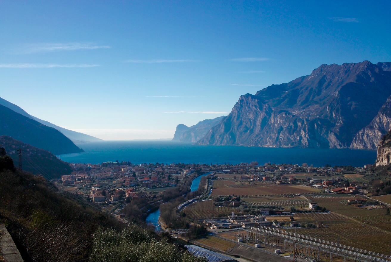 Il lago all'inizio o alla fine