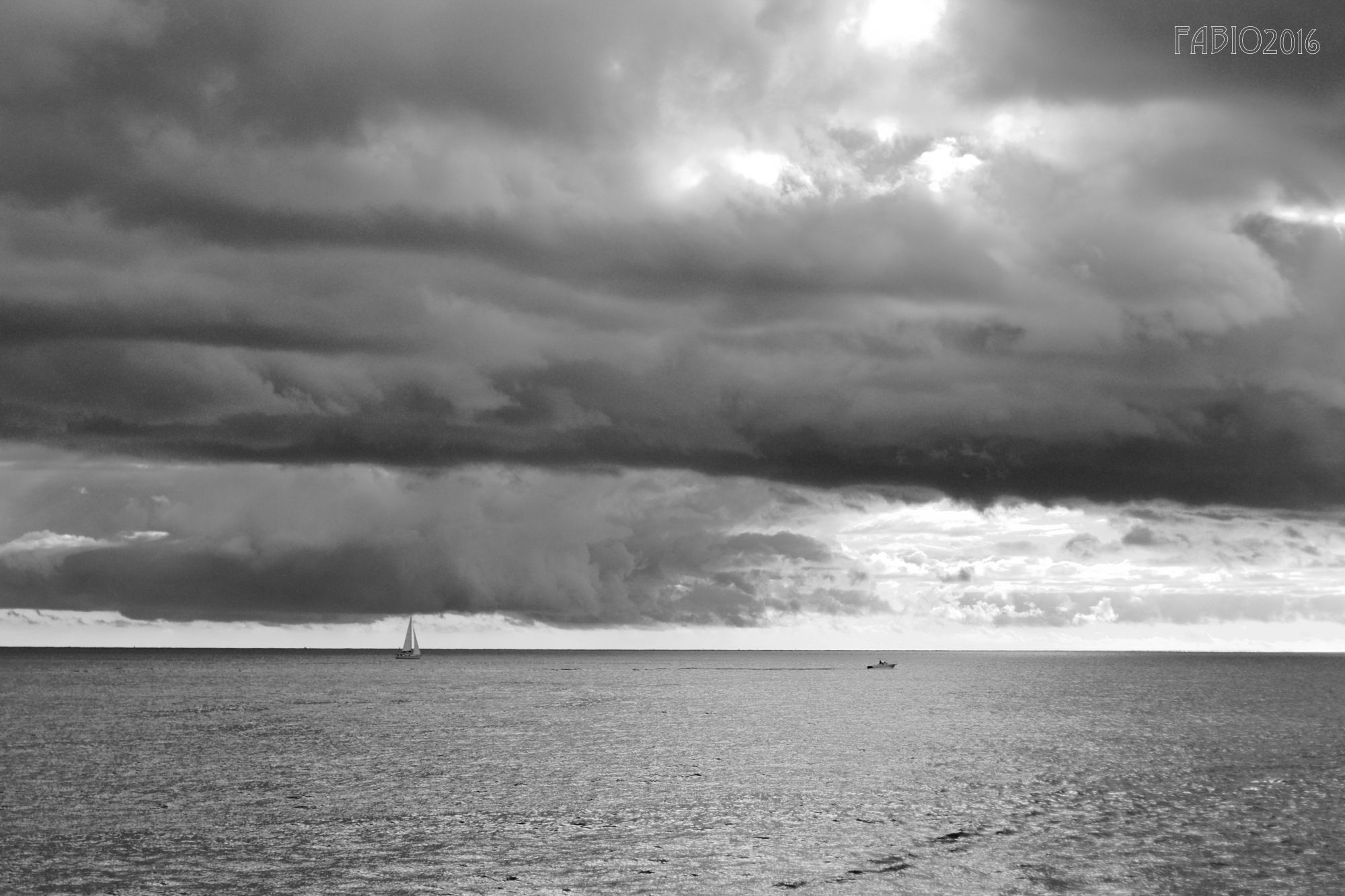 The sky, the sailing and the sea