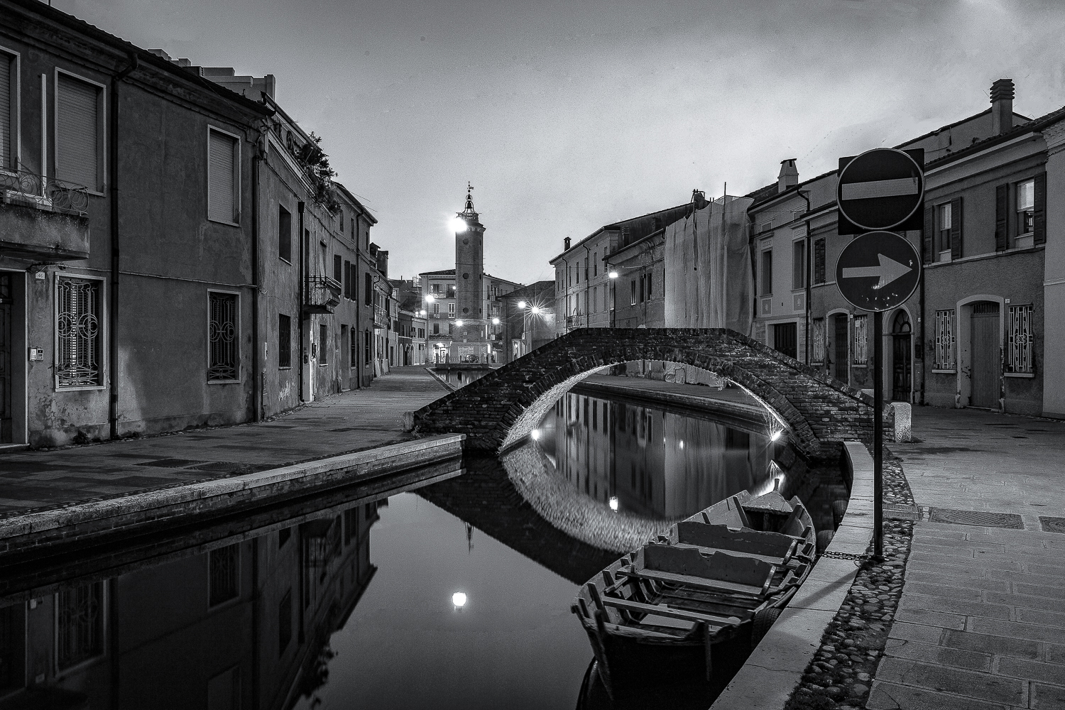 Lights in Comacchio