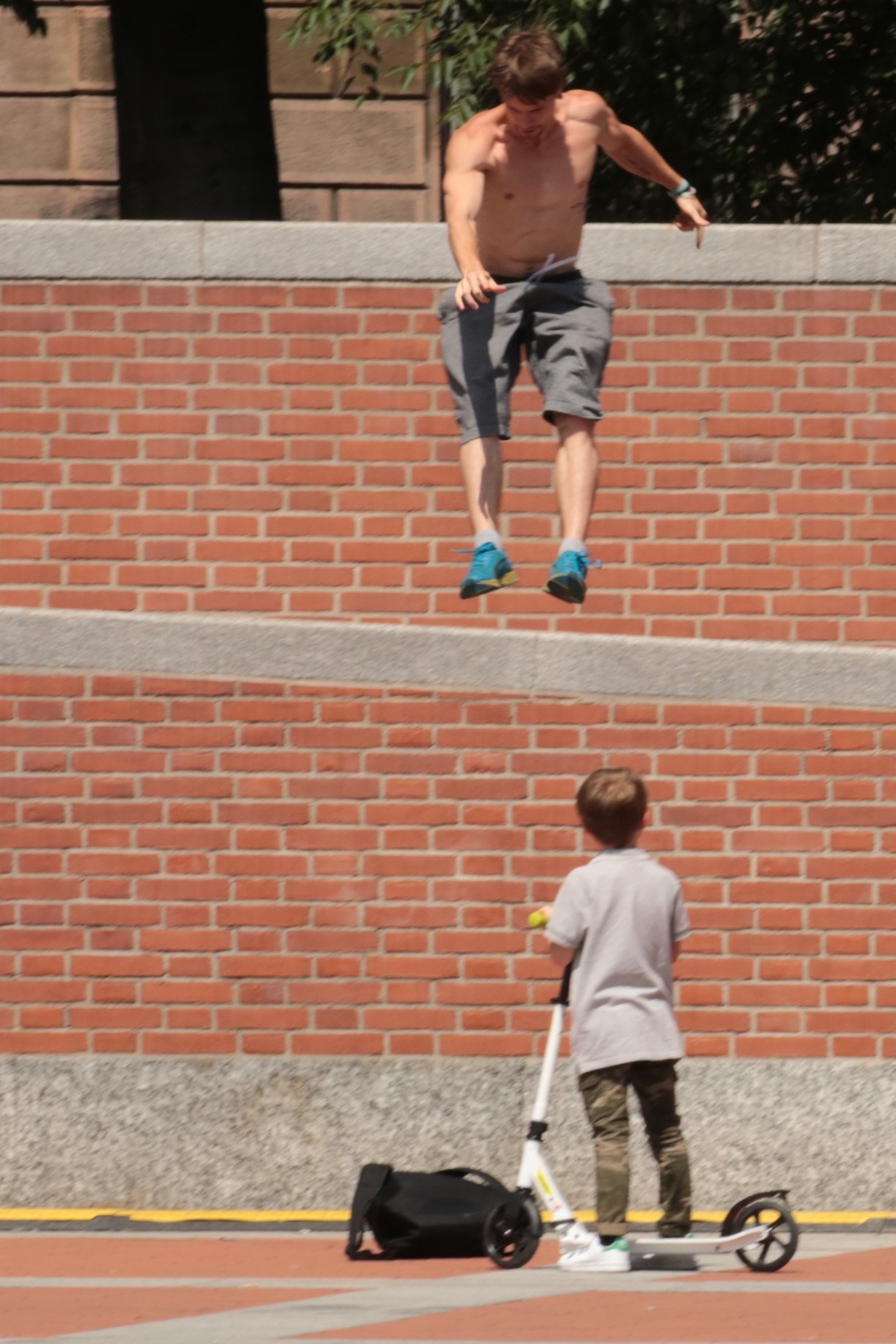 the walls can not stop