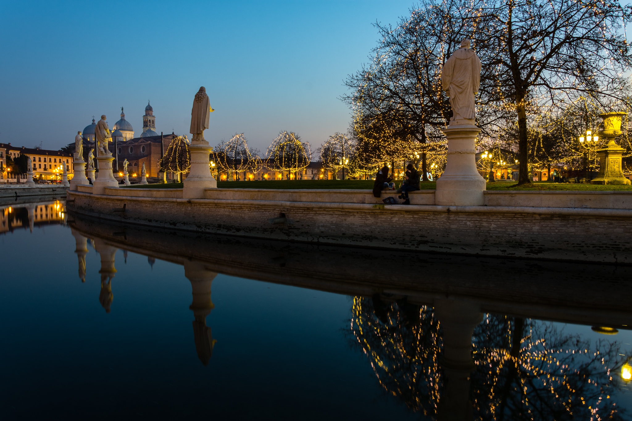 Prato della valle at the sunset