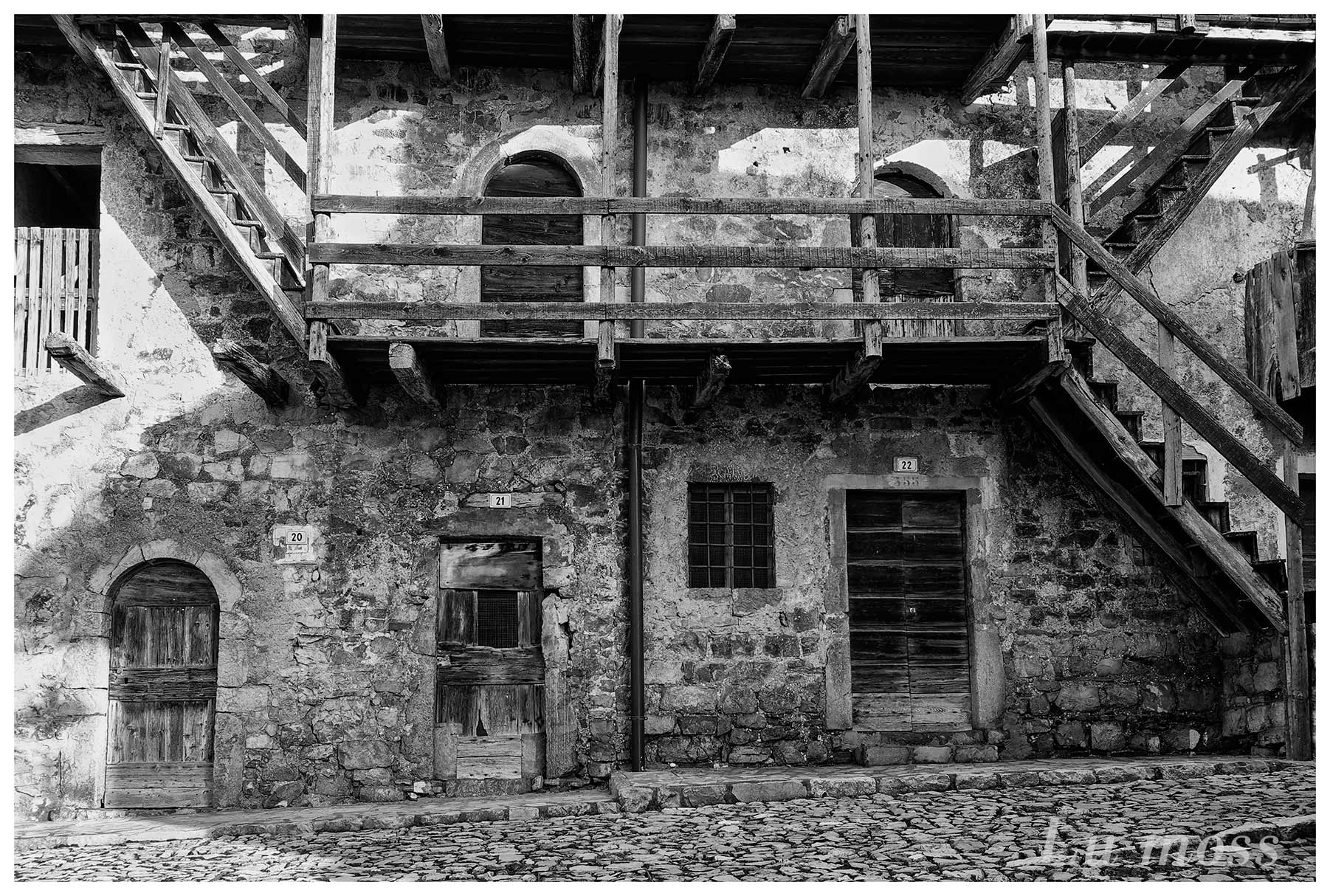 Casa contadina,particolari.