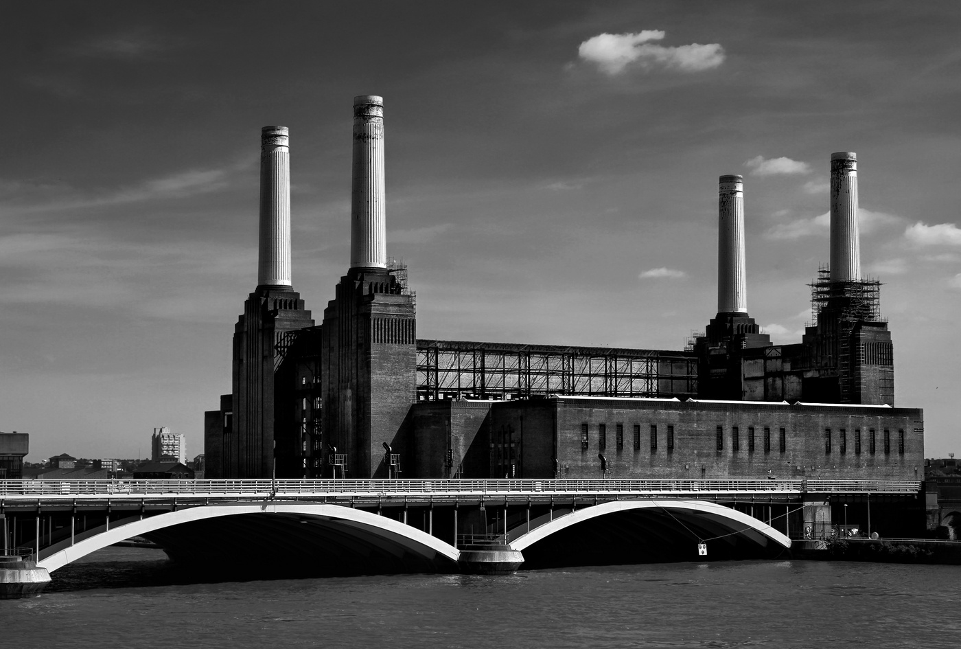 Battersea power station
