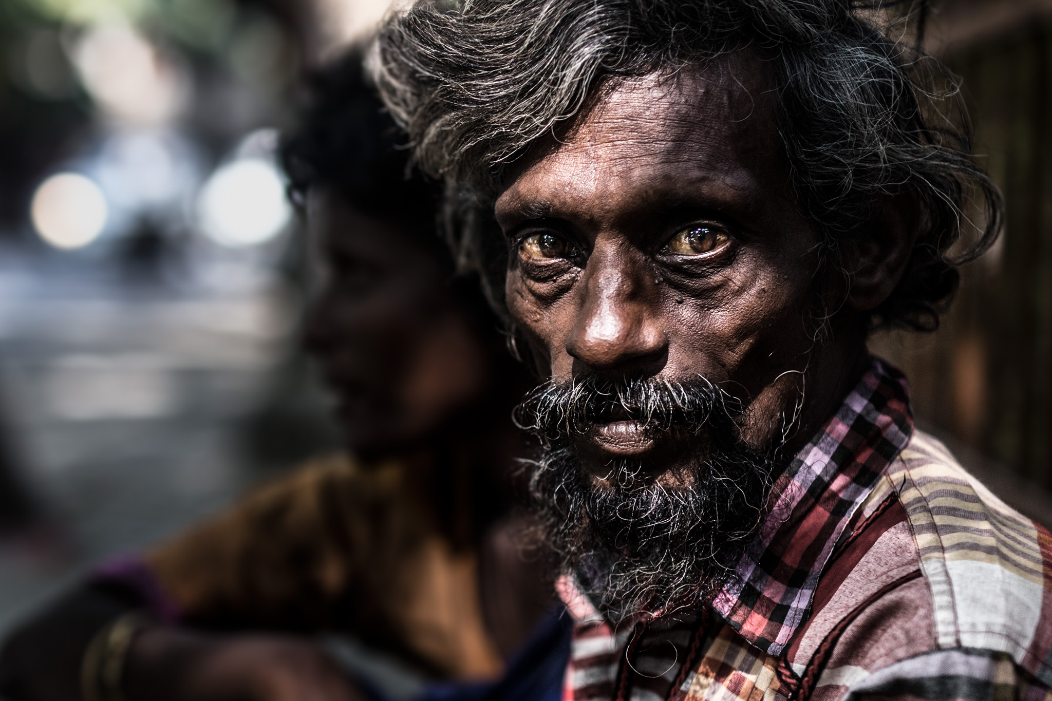Sulla strada ..e un mendicante mi offre il suo pasto