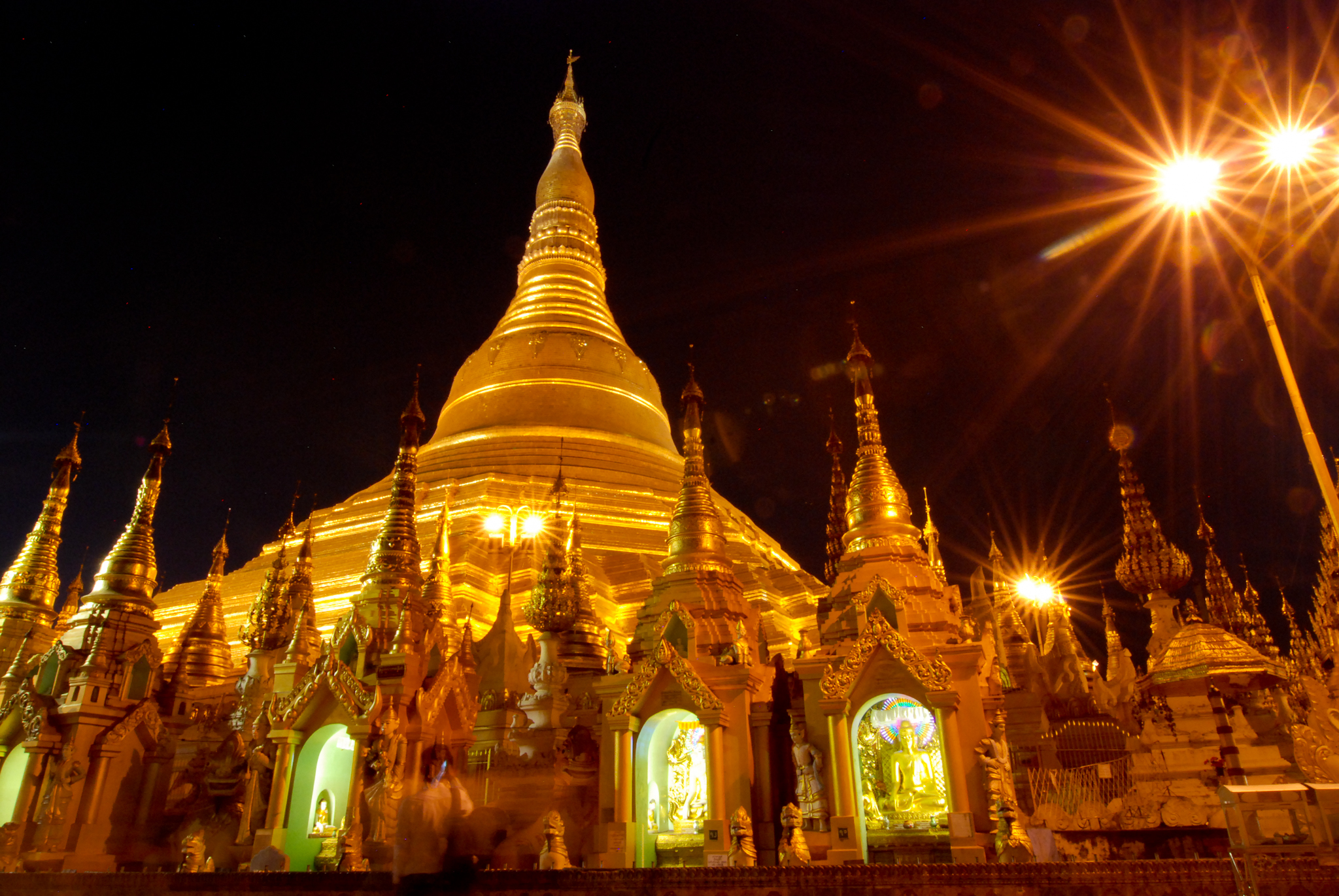 Shwedagon Pagoda