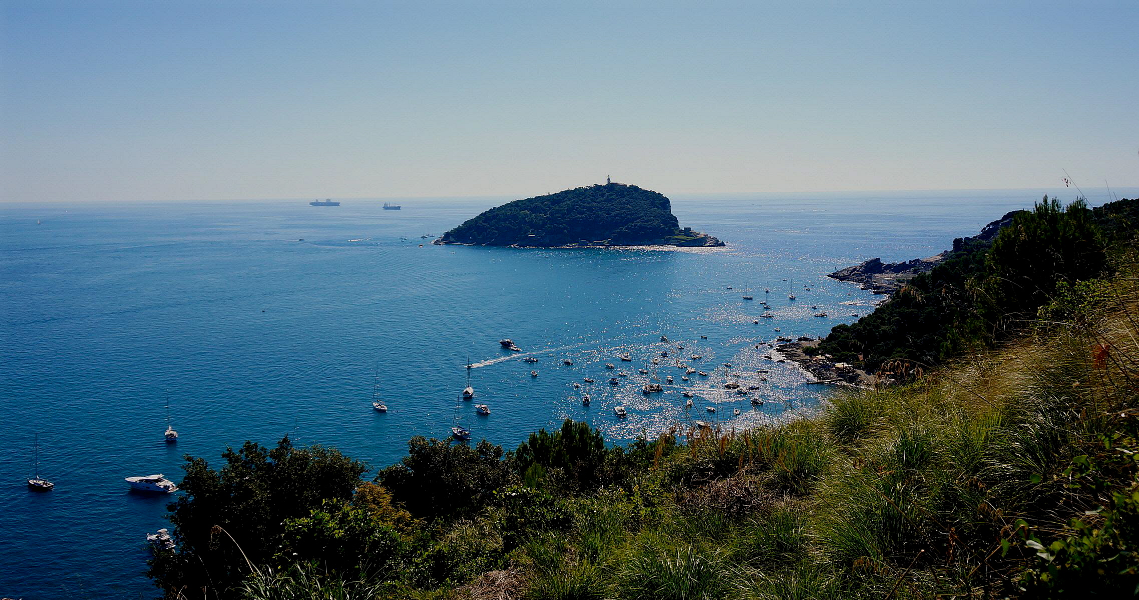 Dalla Palmaria verso l'isola del Tino