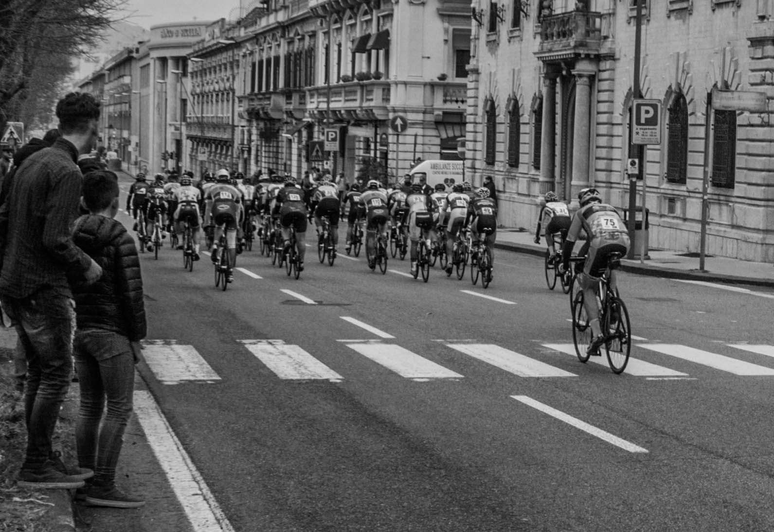 Con l'ansia di non essere l'ultimo della fila