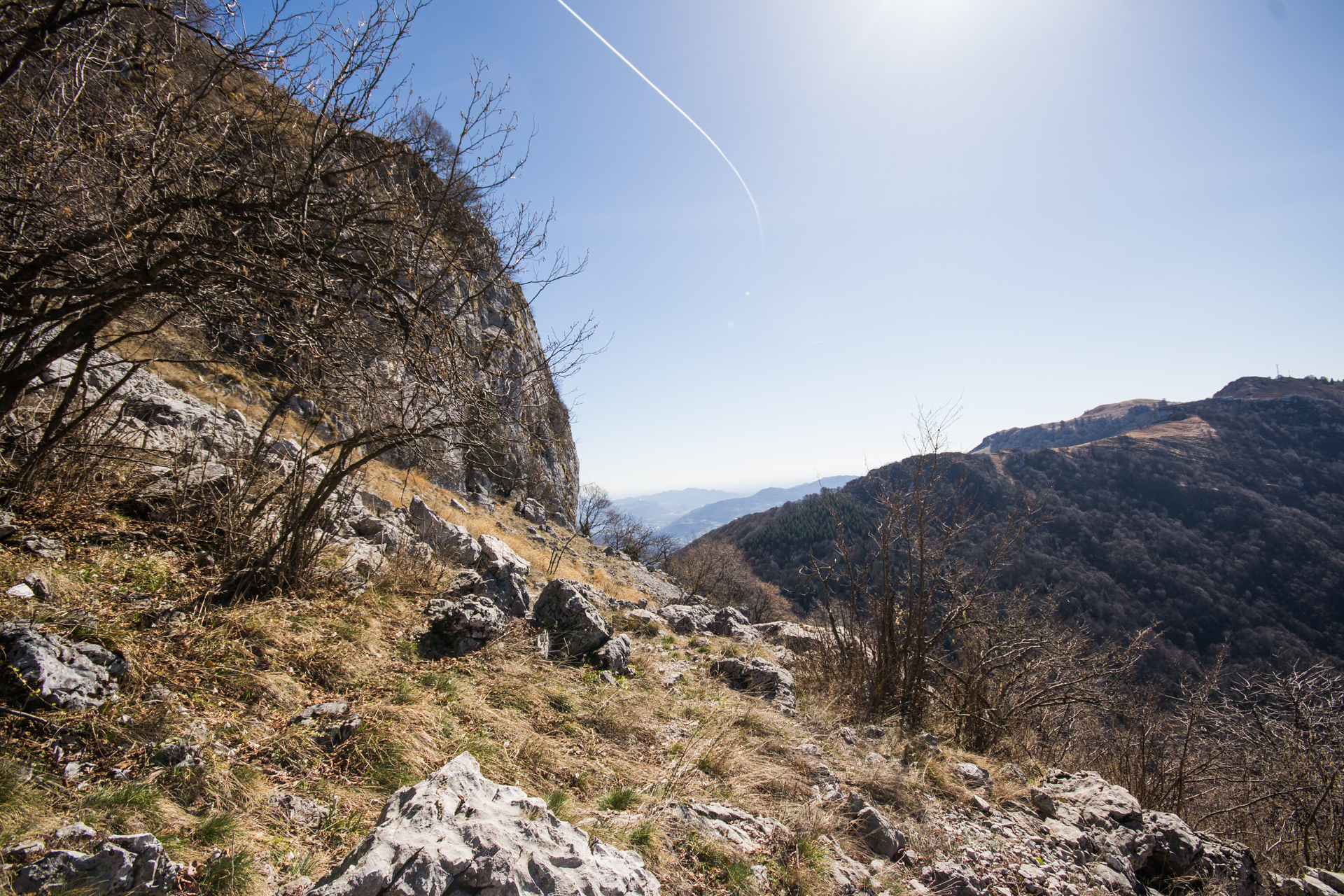 Panorama dal sentiero per i Corni