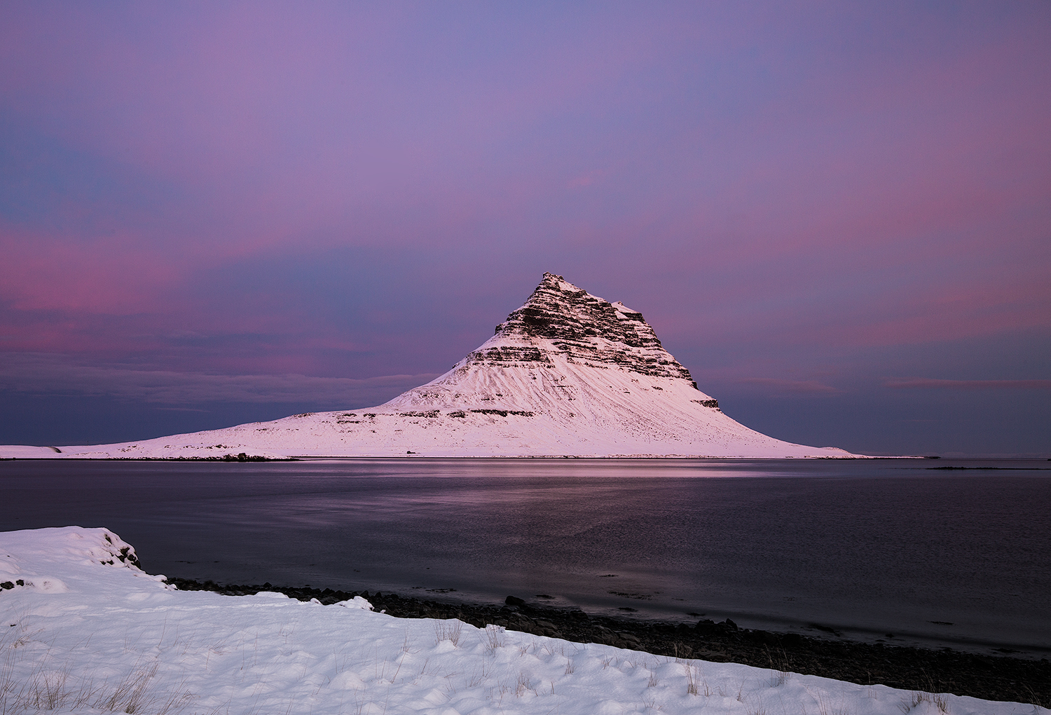 alba sul Kirkjufell,Islanda