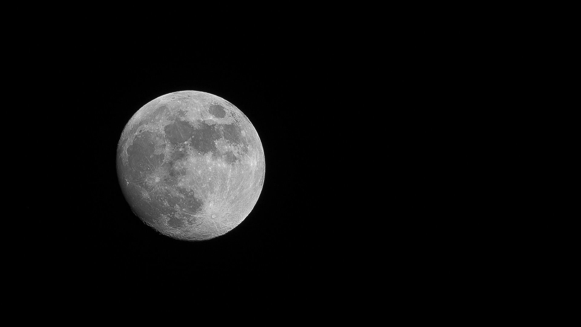 Luna 03/17/11 #Luna #Moon #Night