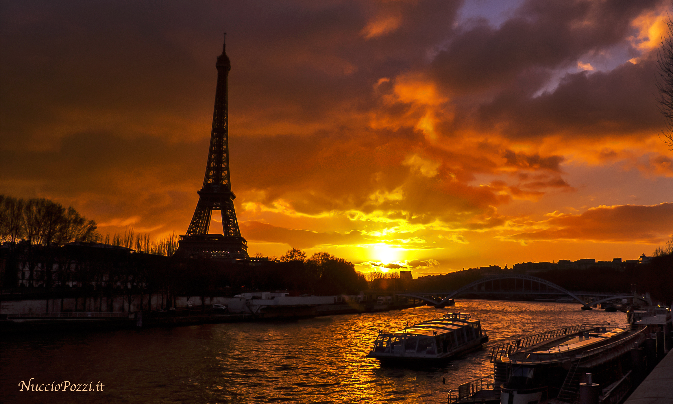 Sunset on the Seine