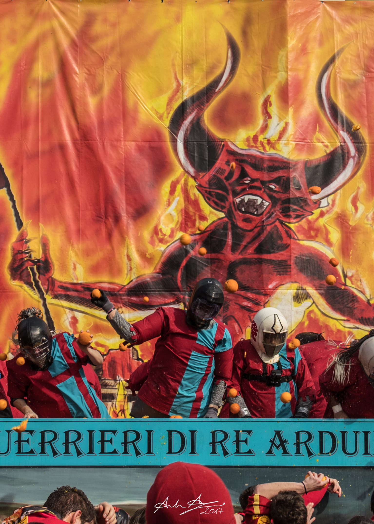 The devil takes the mask