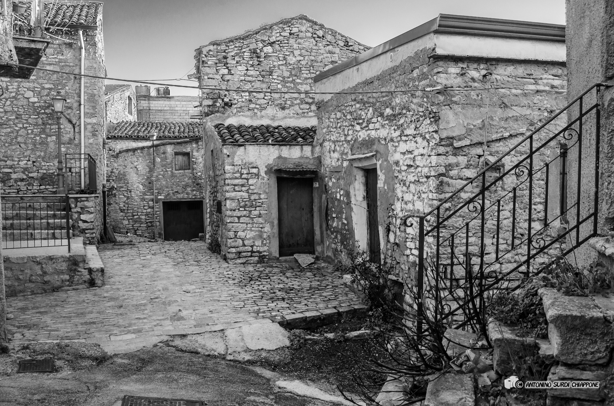 Trai lanes Vicari (pa)