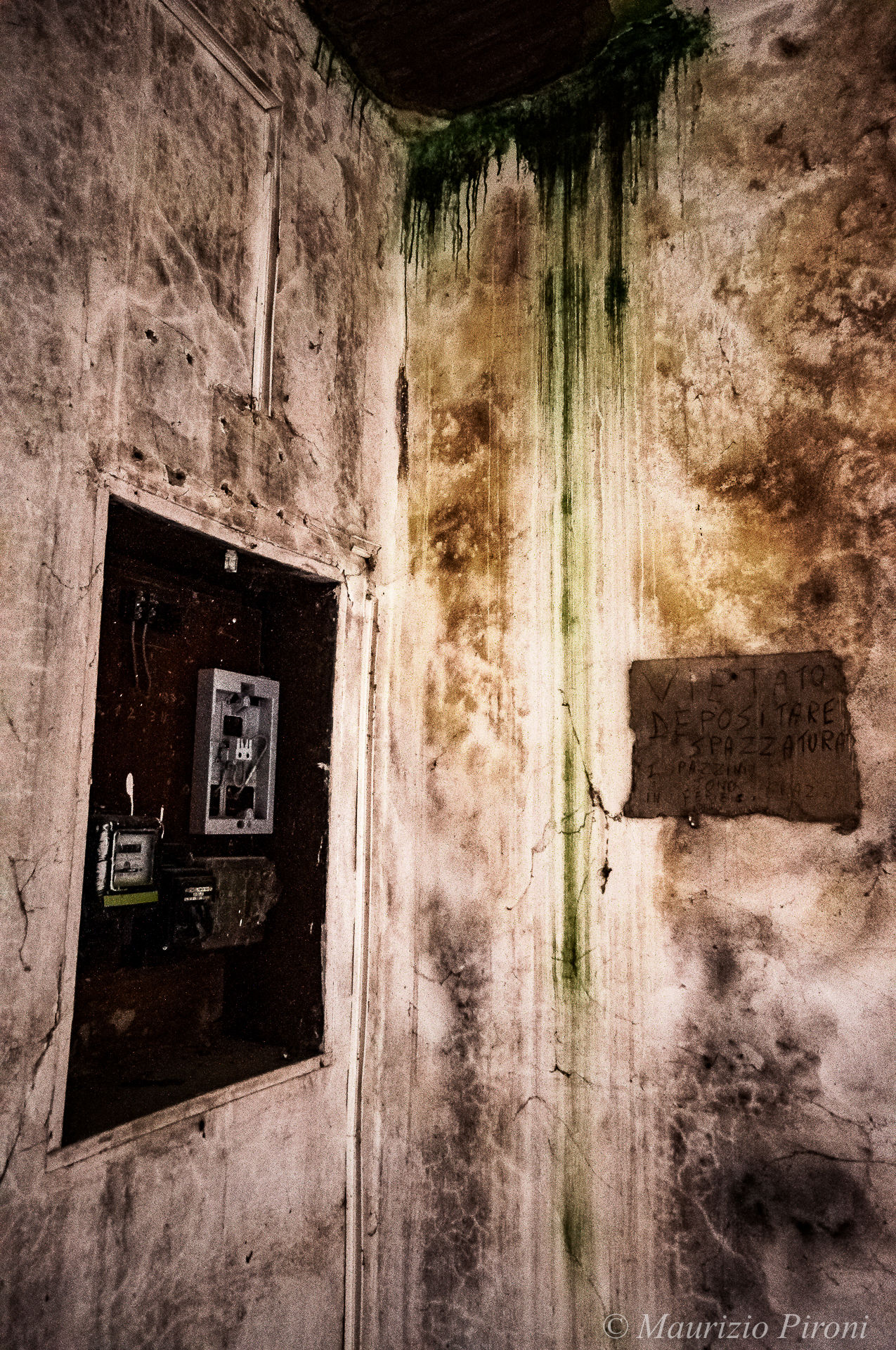 3 internal Siena cottage