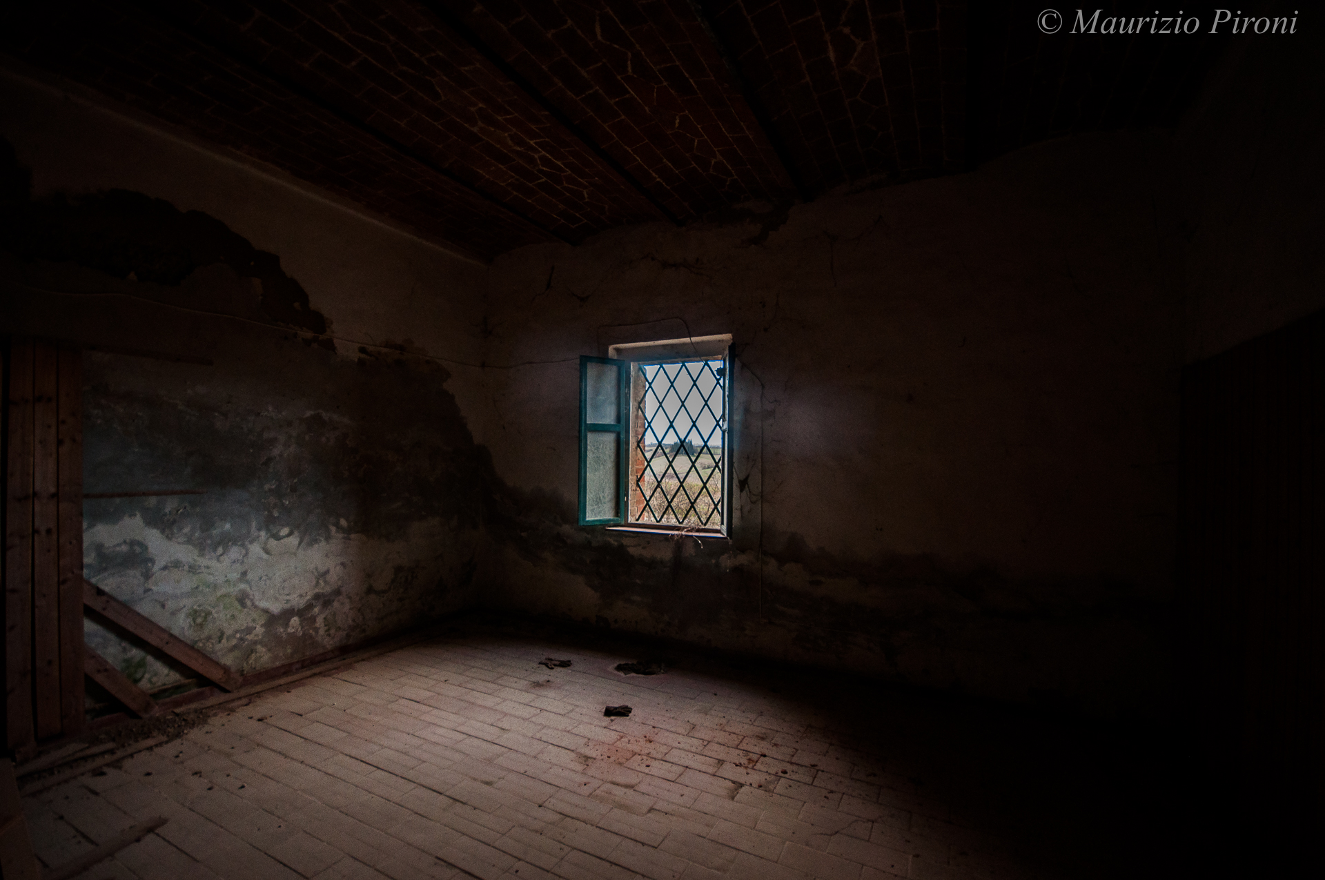 Internal Siena farmhouse 11