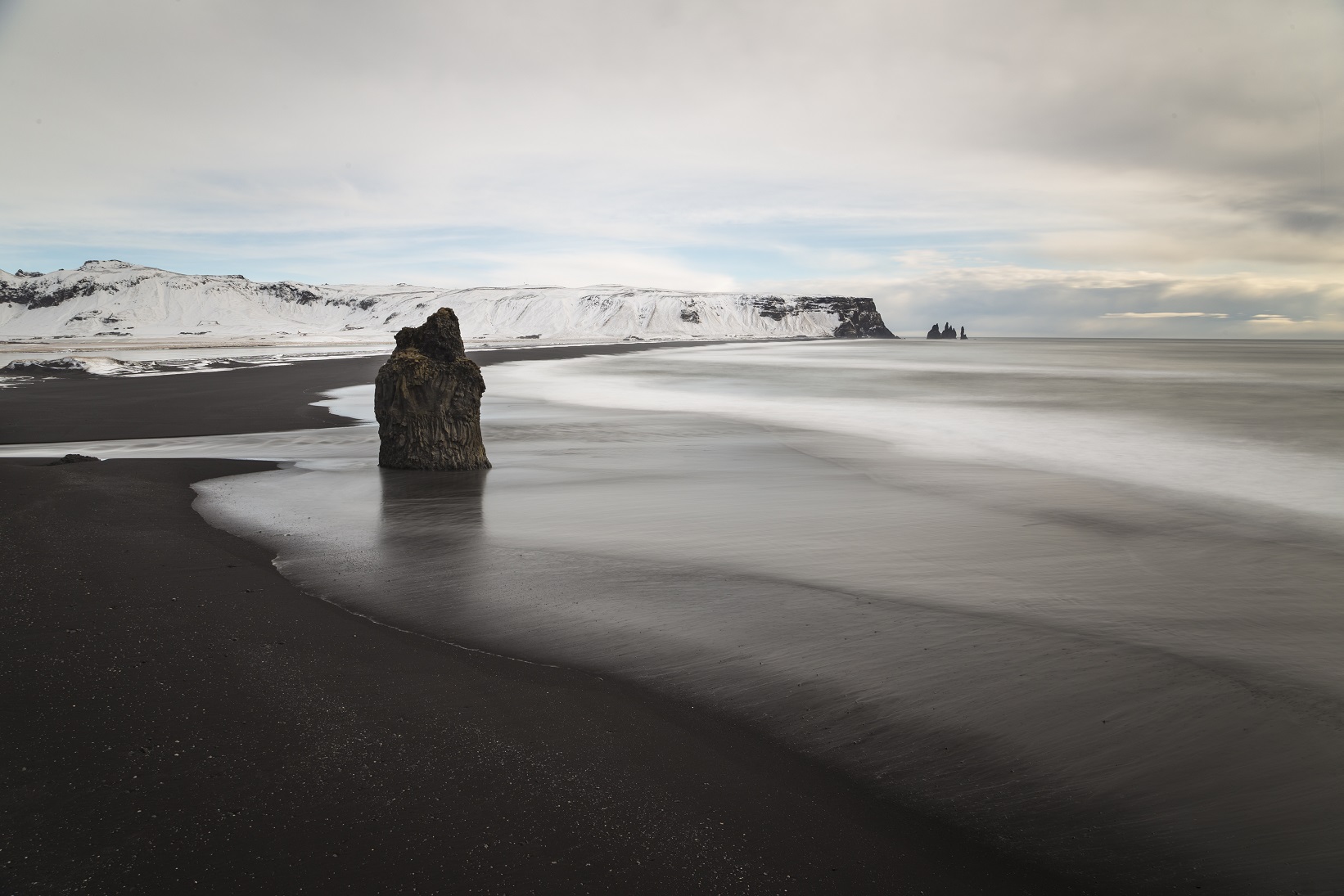 la spiaggia di Reynisfjara