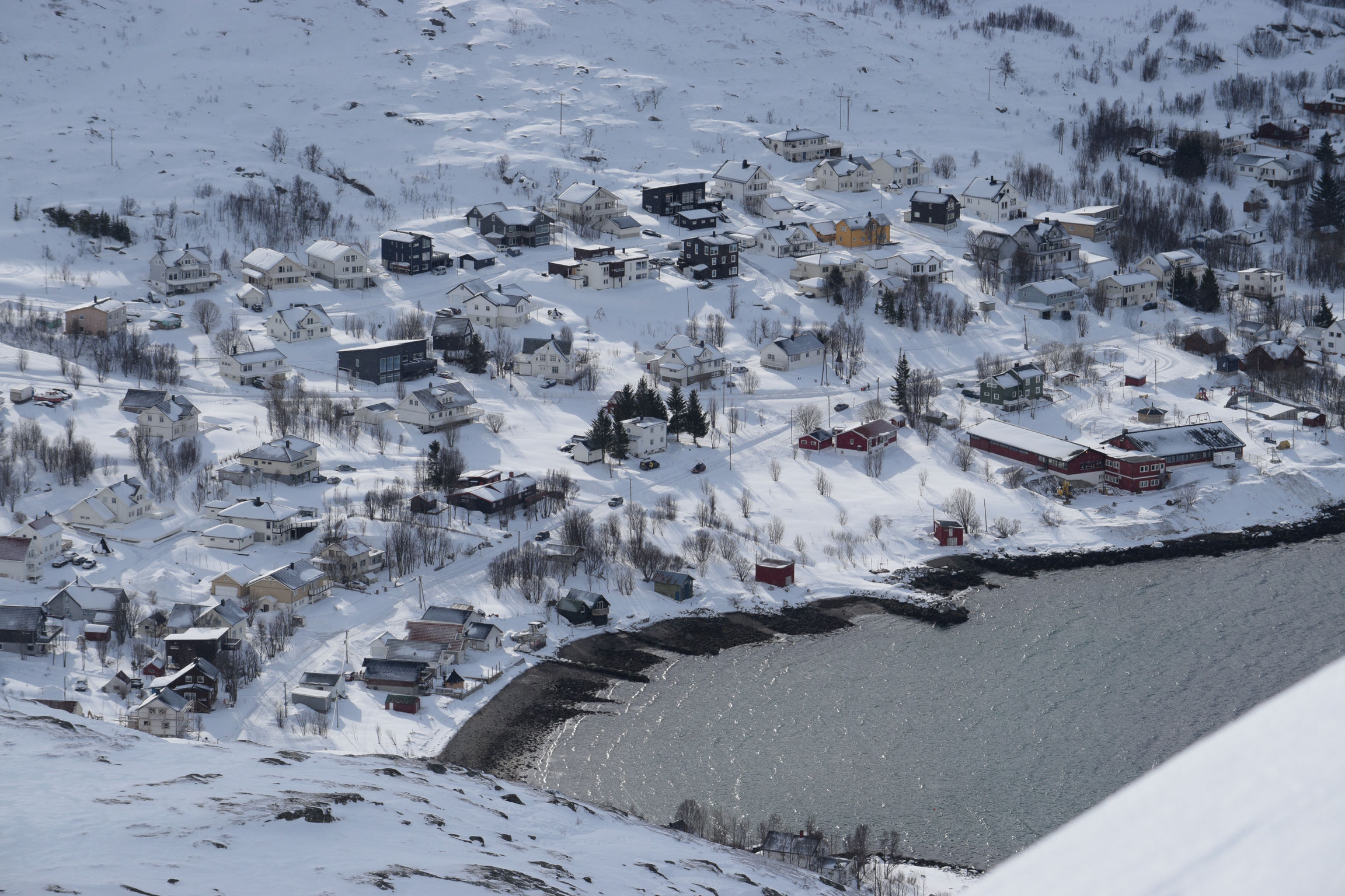 Zoom to the village by the sea