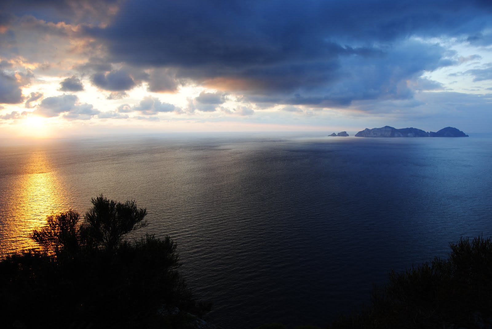 Tramonto dall'isola di Ponza....