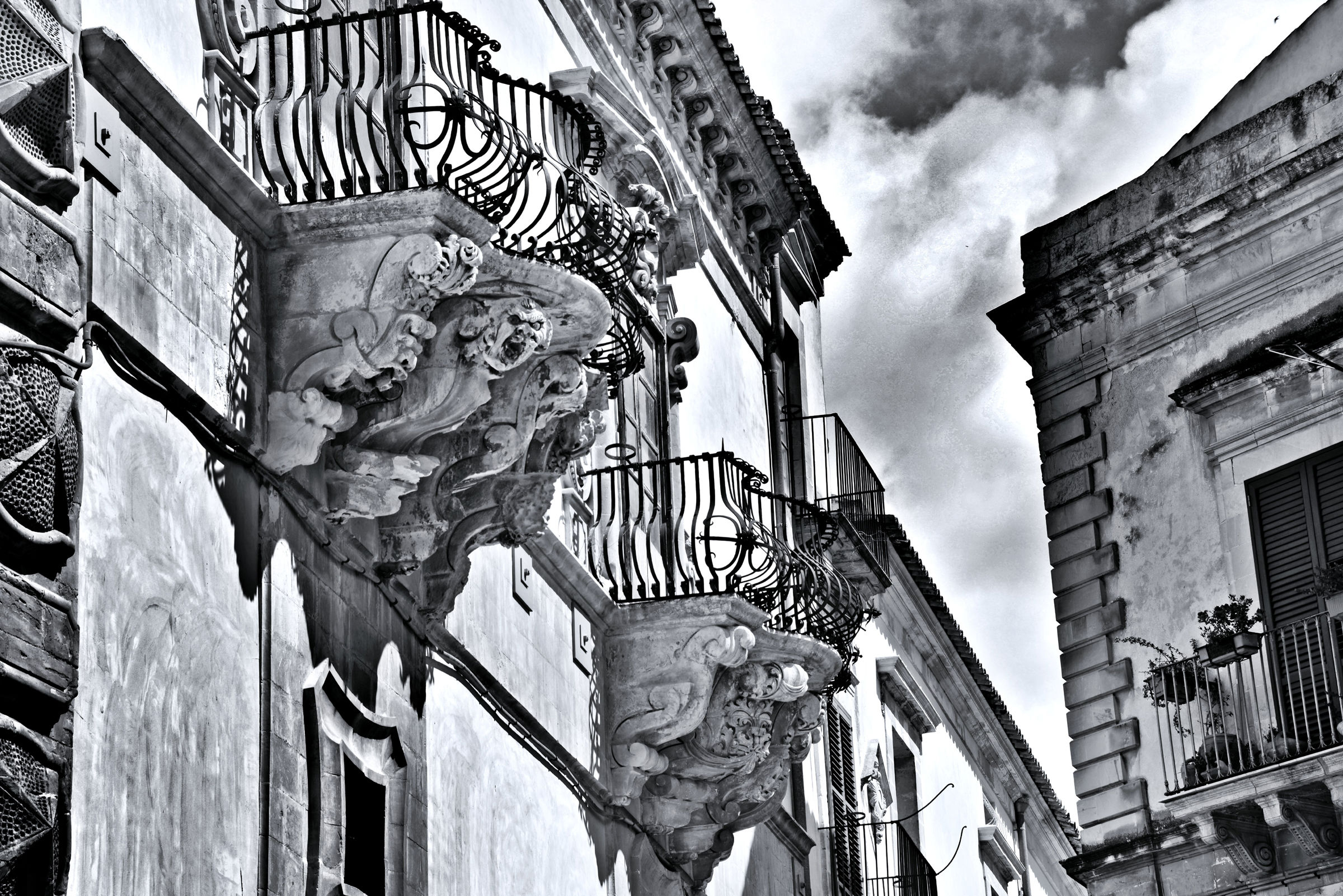 Scicli Balconies