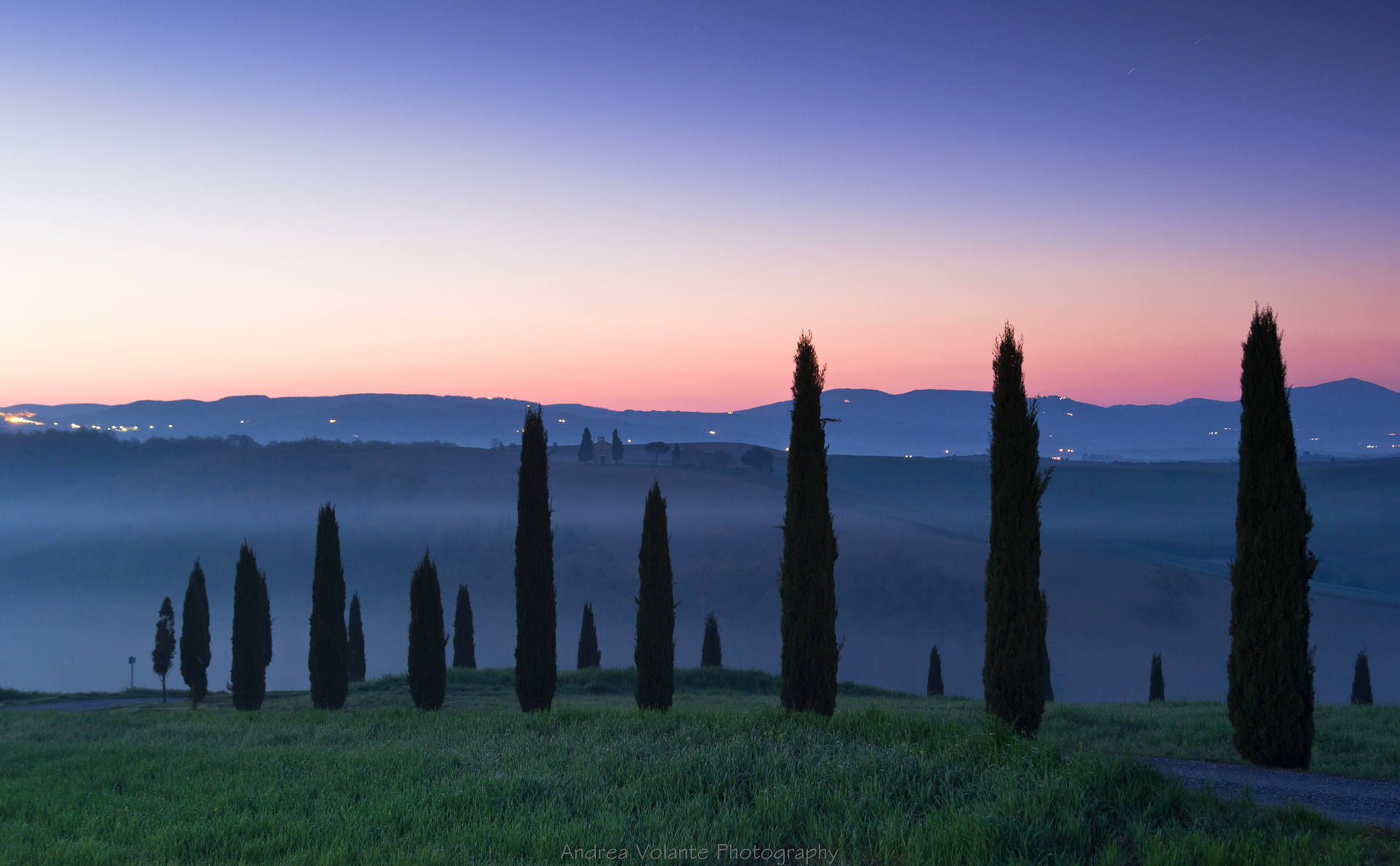 Vitaleta ..l'atmosfera dell'alba.