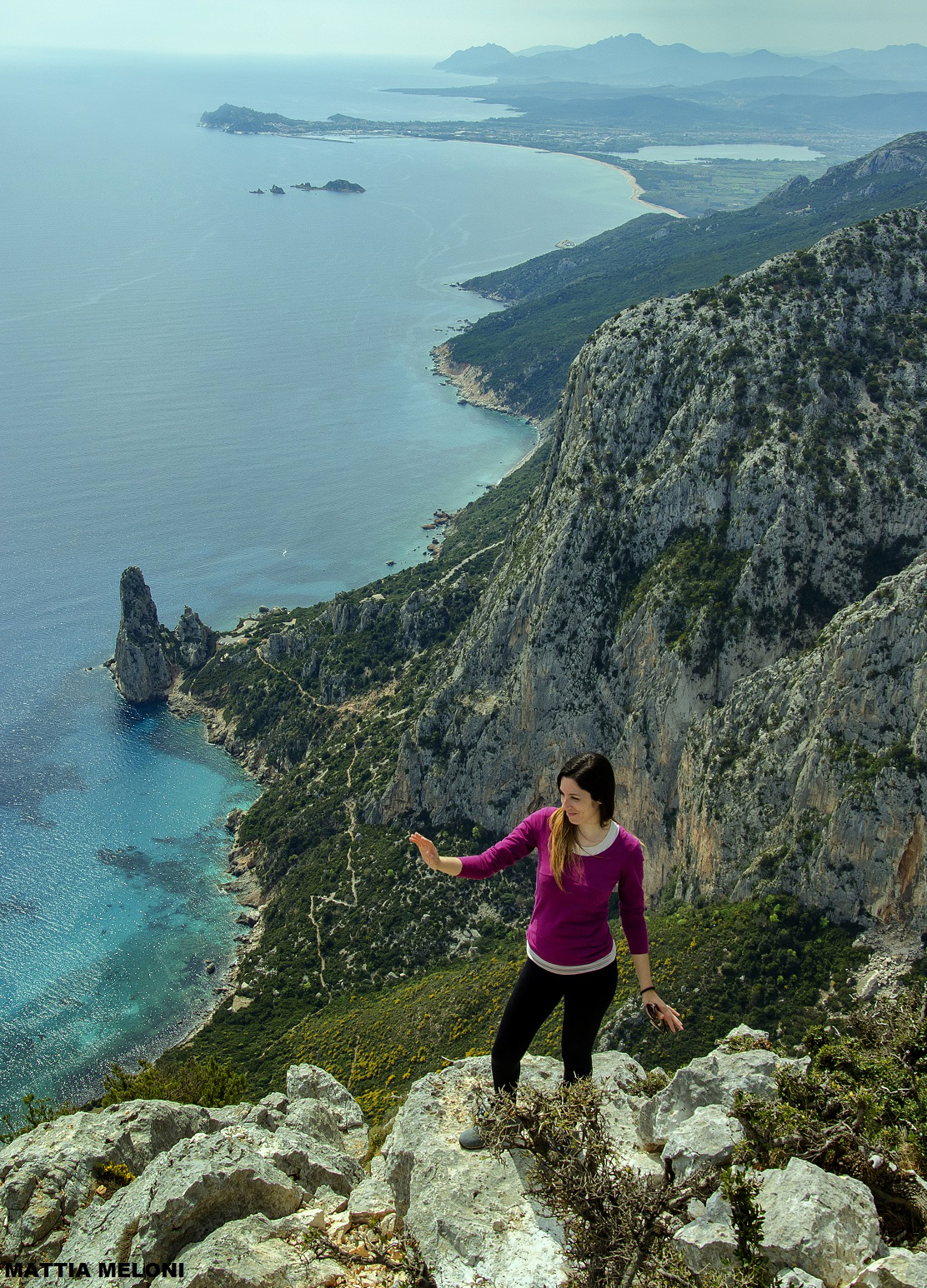 Da Punta Giradili verso Perda Longa
