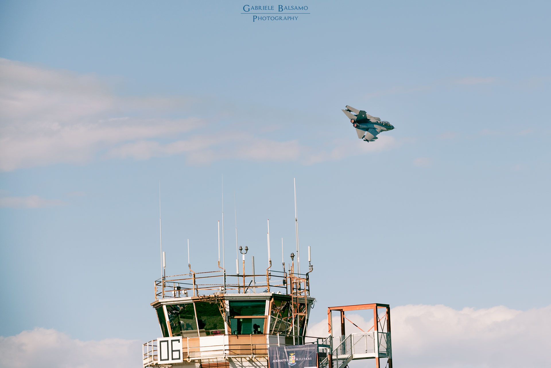 Base qui ghost rider, chiedo permesso per volo radente.