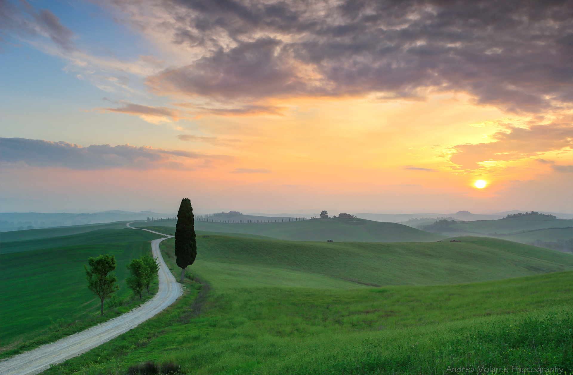 L'alba di un giorno speciale ...Pasqua 2017.