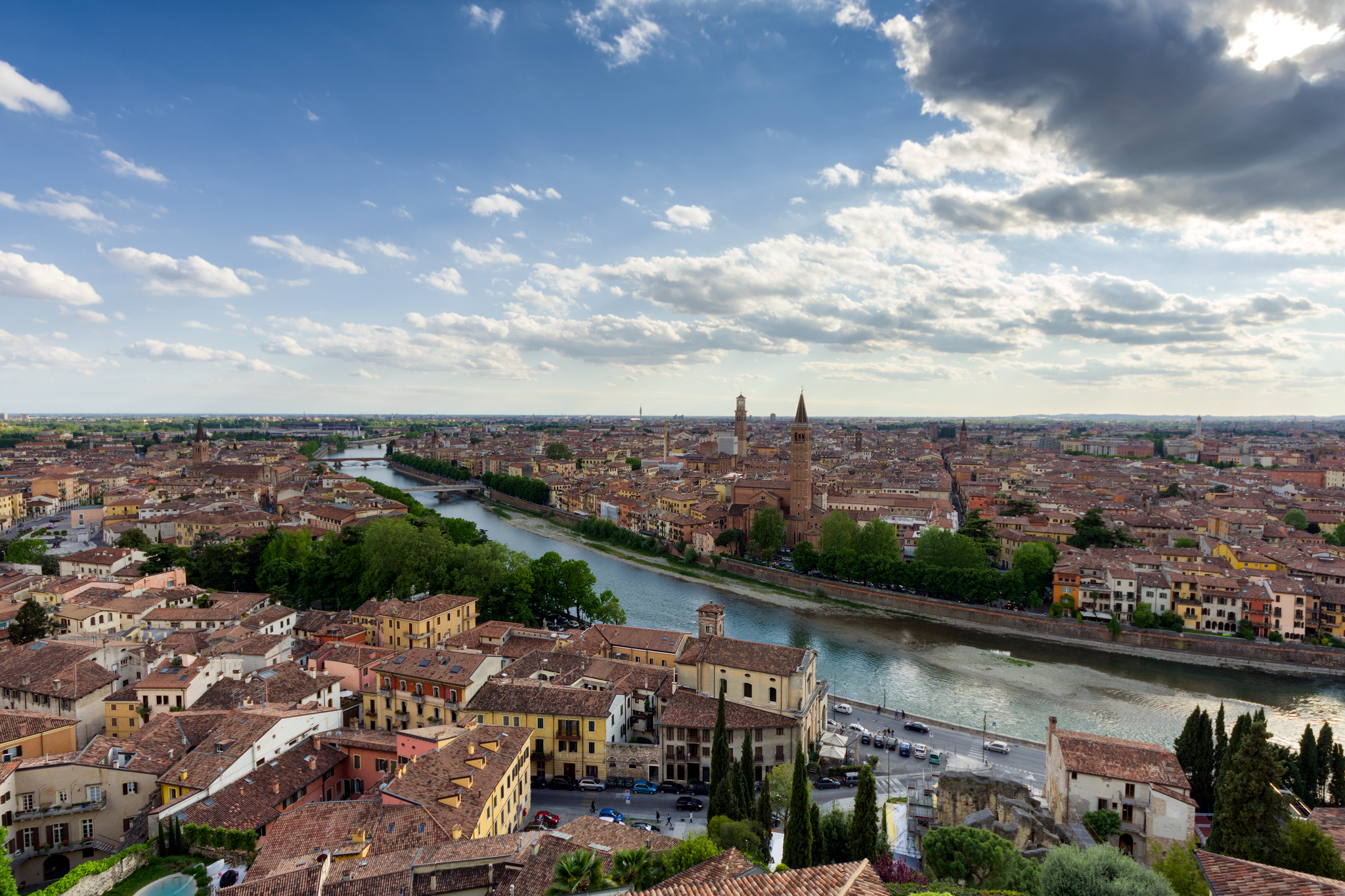 Verona da Piazzale Castel San Pietro