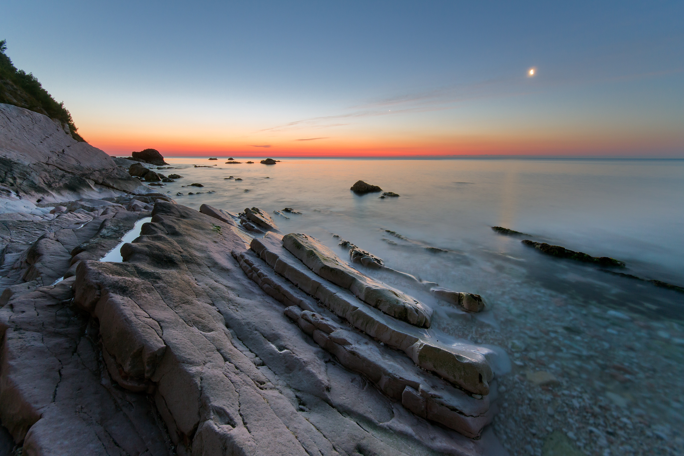 Sorella luna aspetta fratello sole
