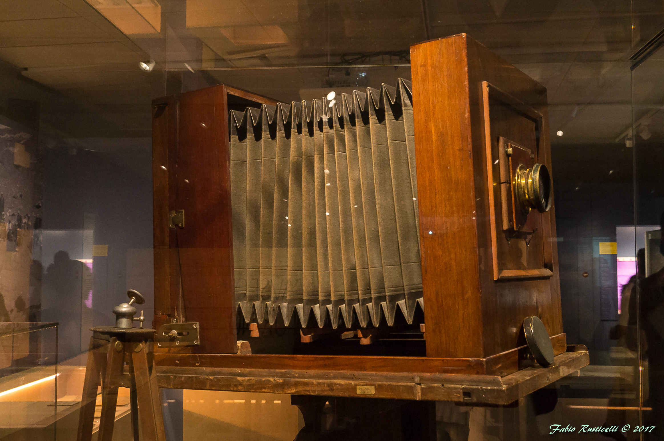 Photographic Antiques