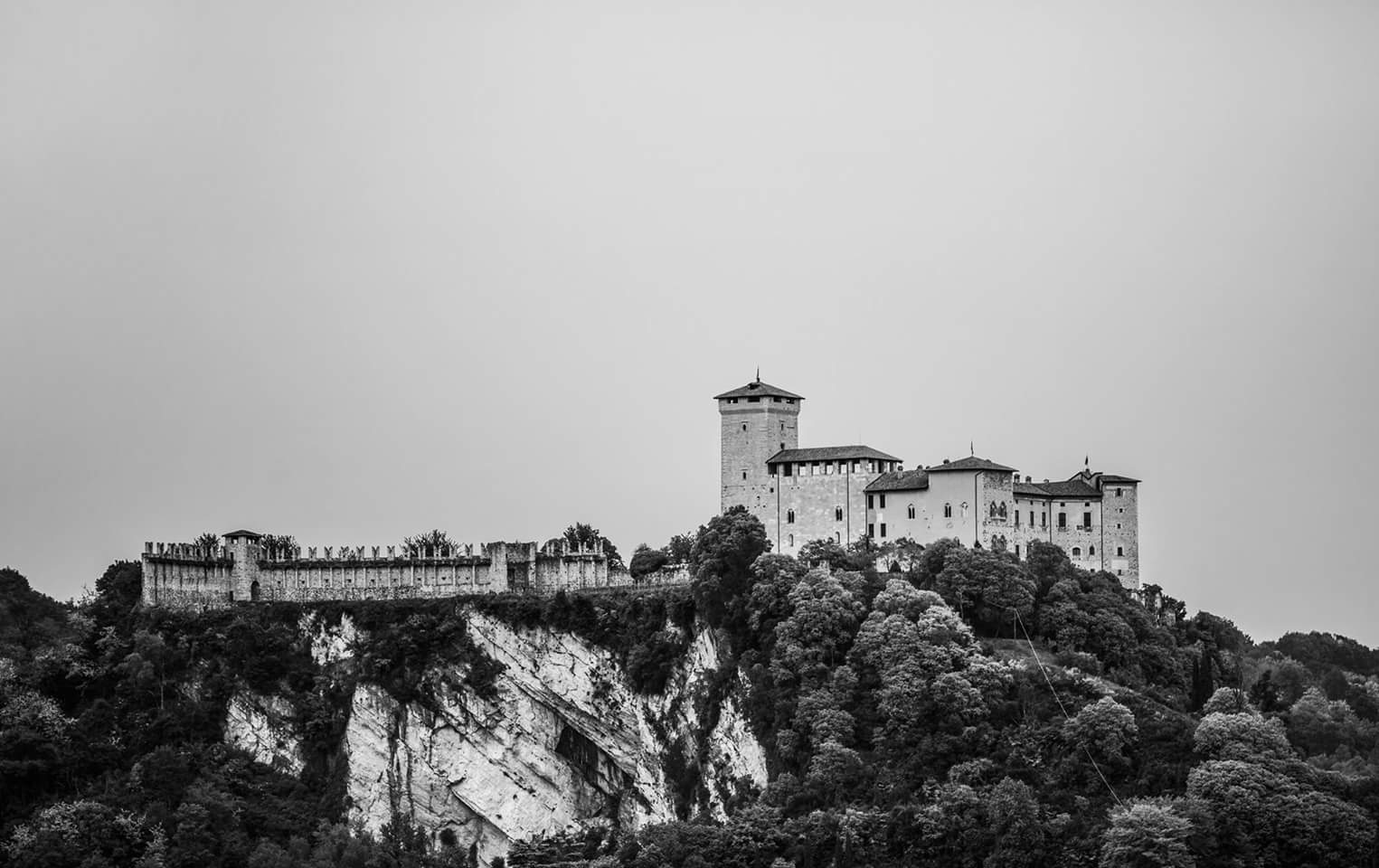 Rocca di Angera