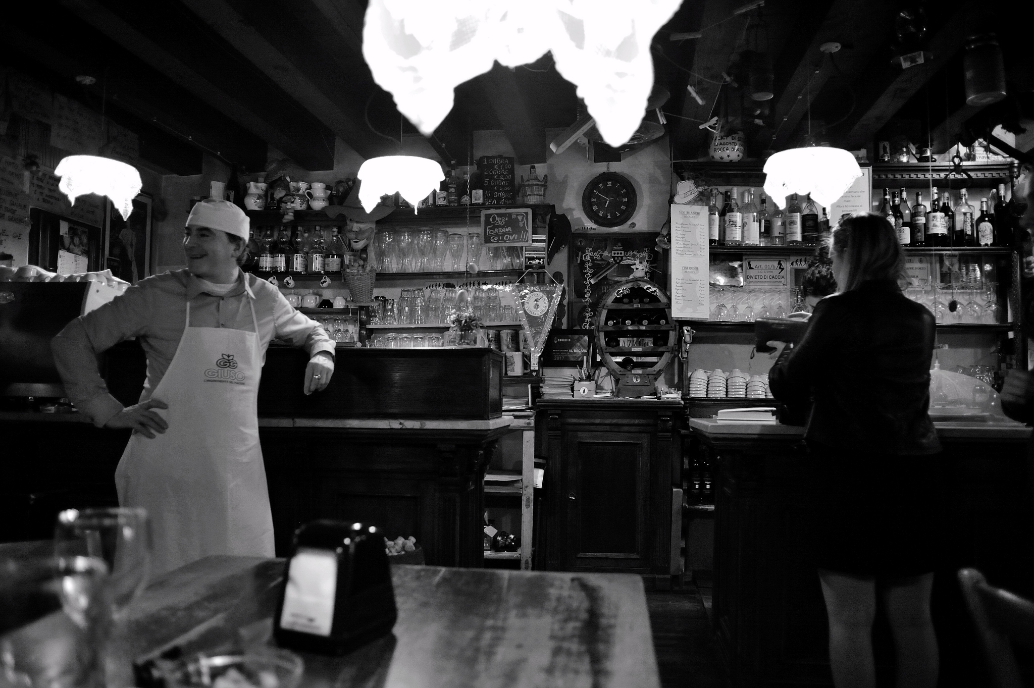 Who after waiting customers ...