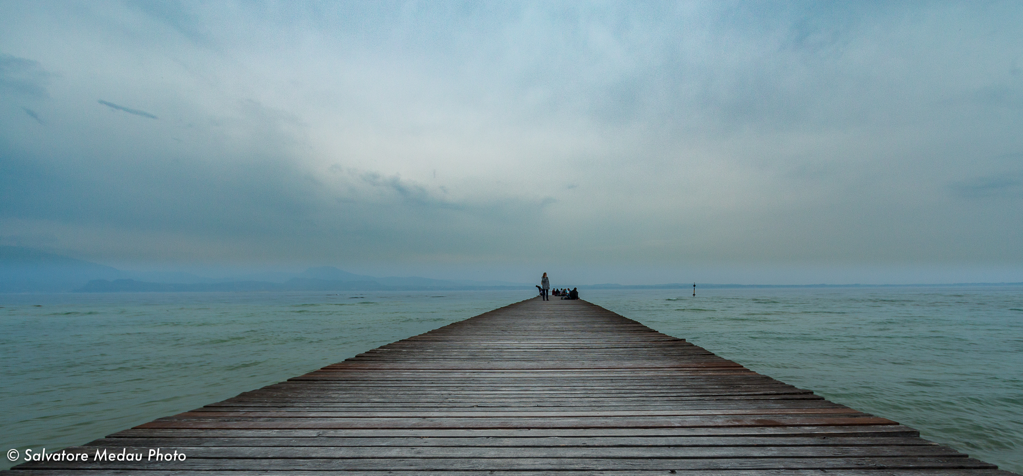 A bridge to the horizon