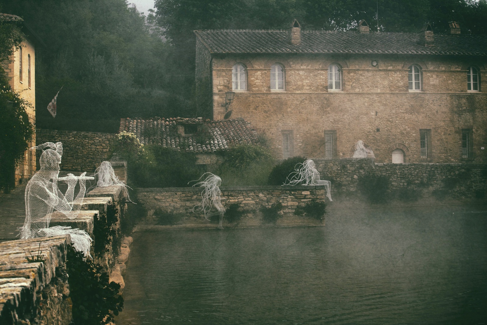 Hidden Worlds .... in B.Vignoni