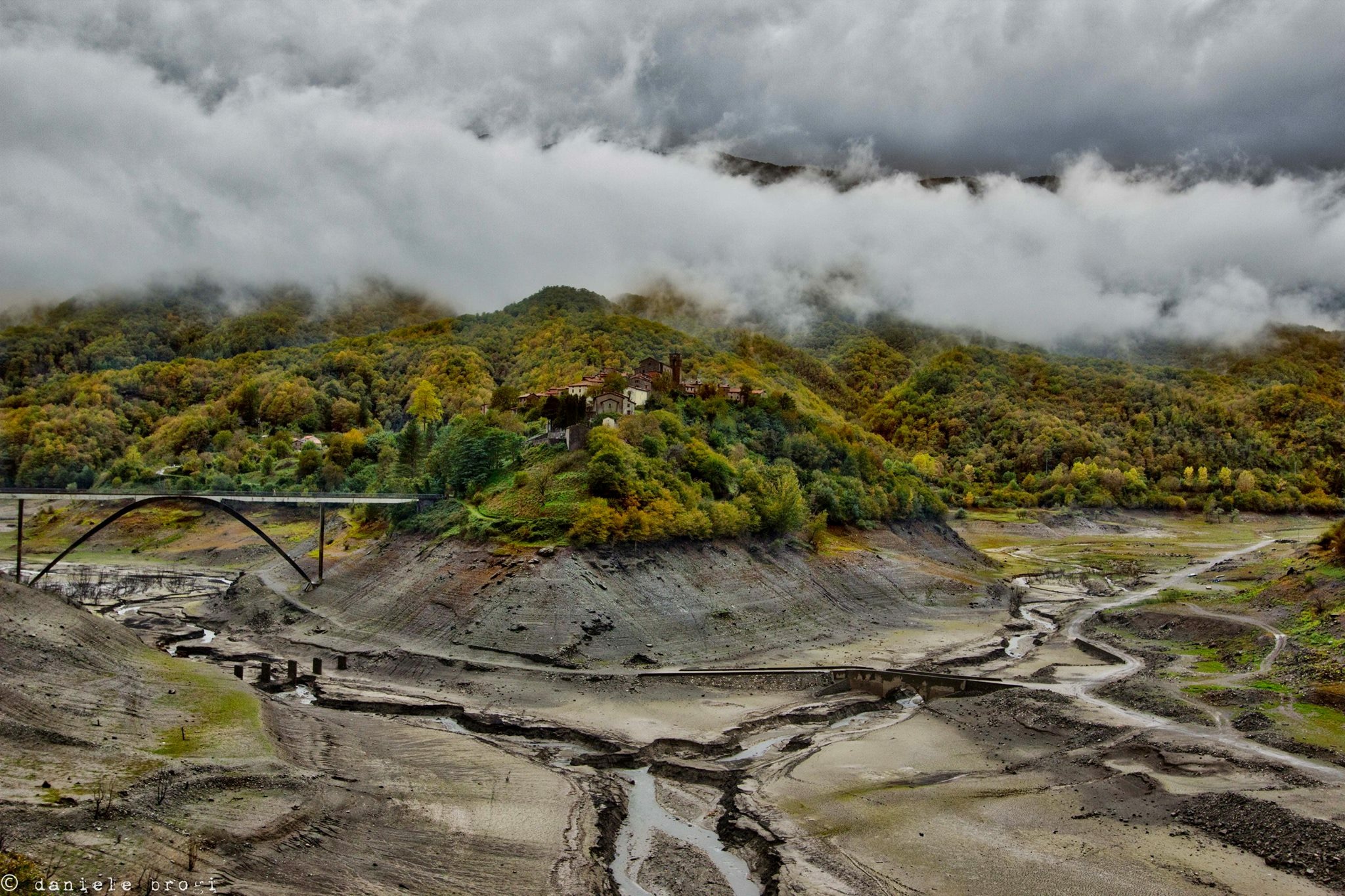 Screenings "The submerged country"