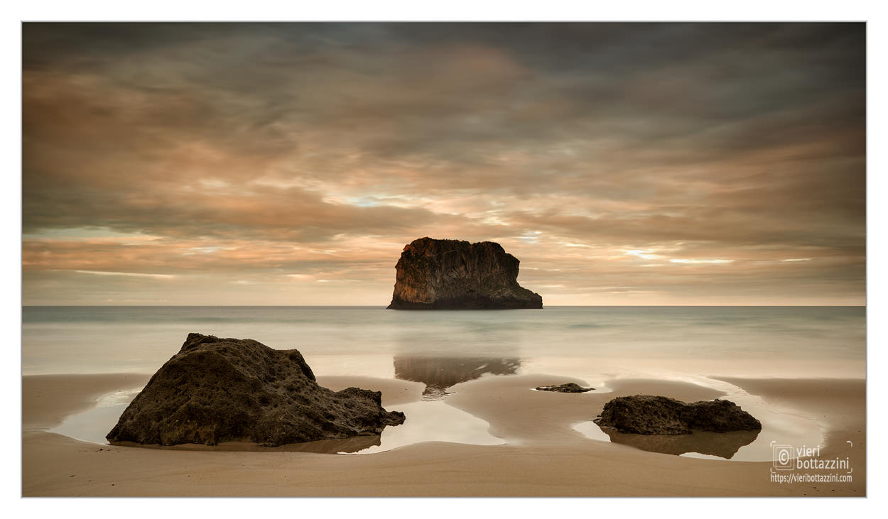 Playa Ballota, Asturias