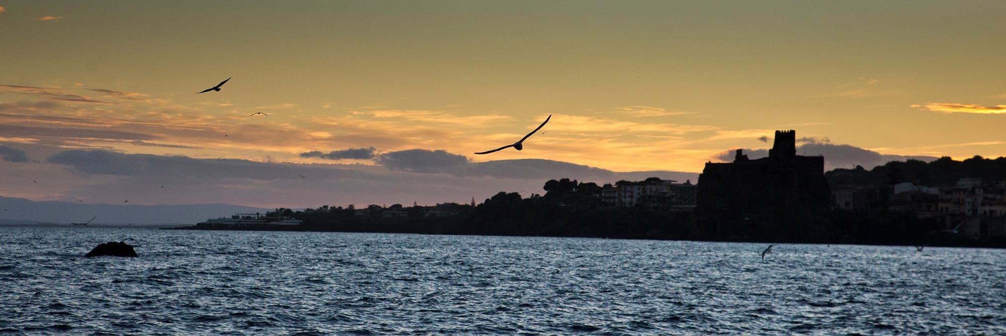 Tramonto sul castello