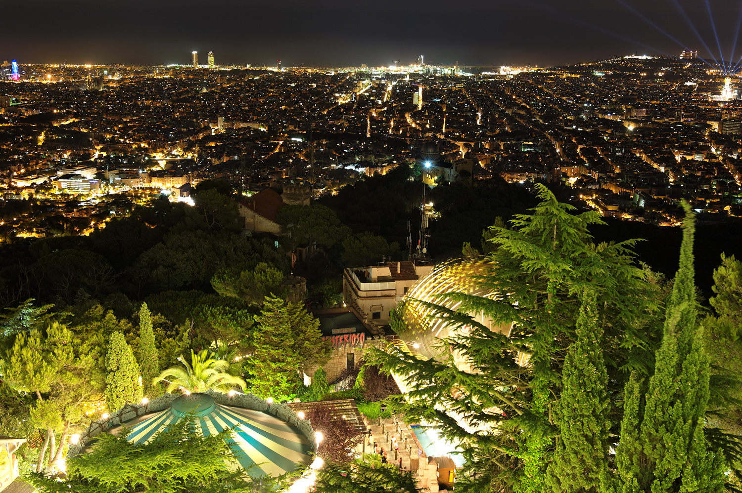 Tibidabo Barcelona by night - 2