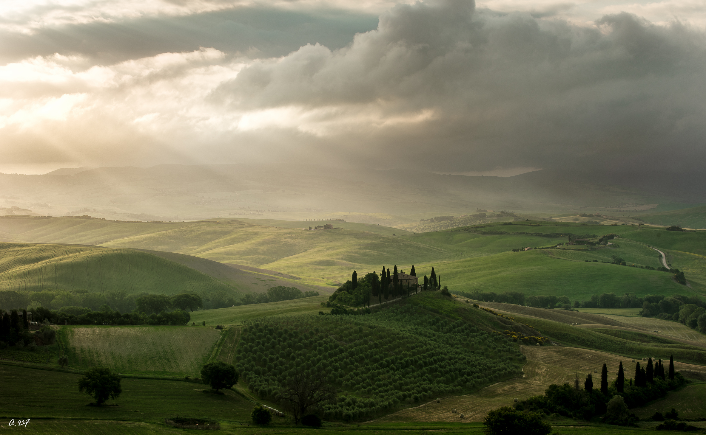 Applying a glimmer of light on the Belvedere