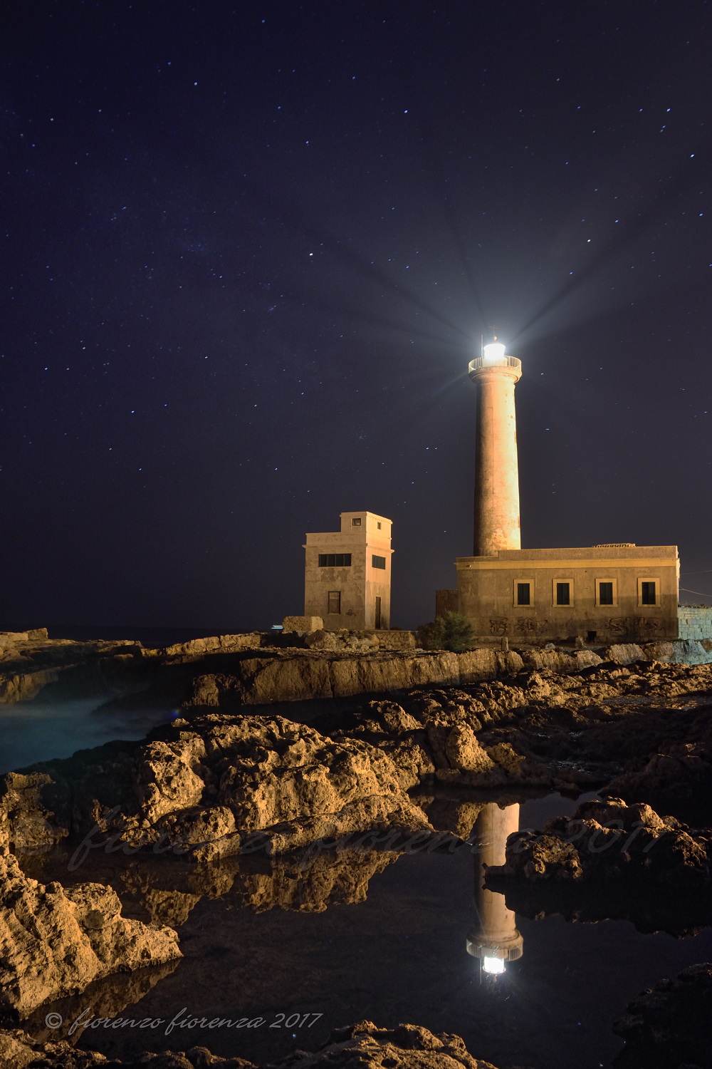 Lighthouse Capo S. Croce
